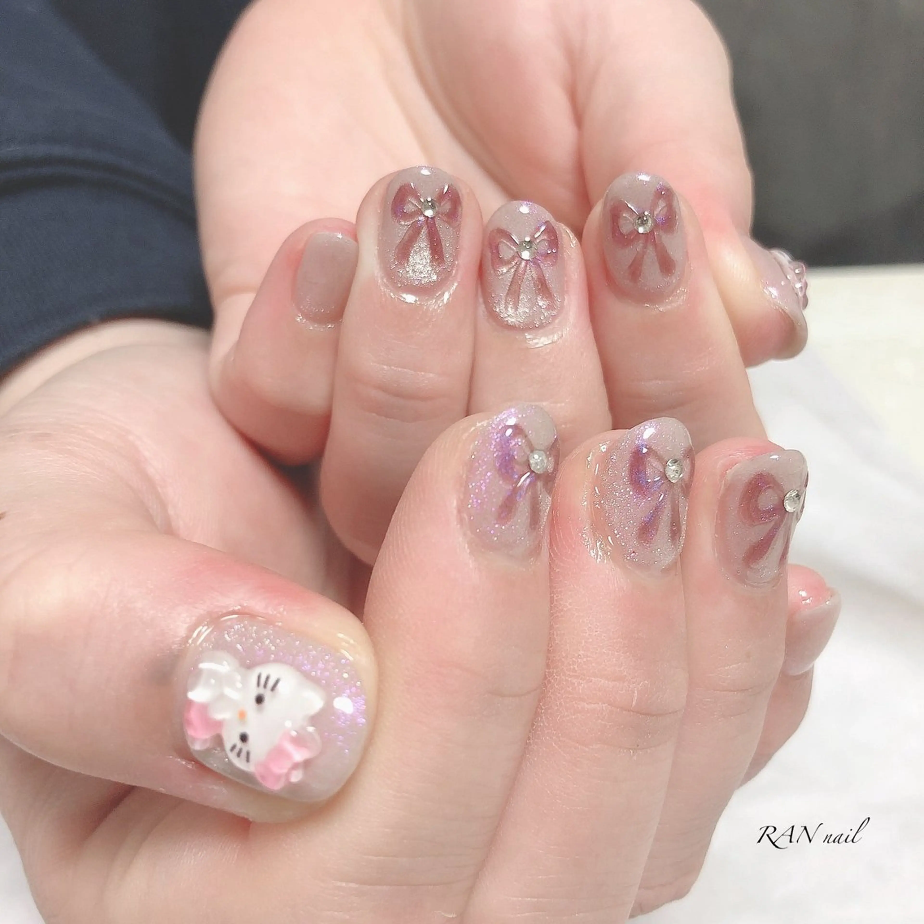 ネイル ブルー 成人式 マグネットネイル 持ち込み オフィスネイル RAN nailのネイルデザイン