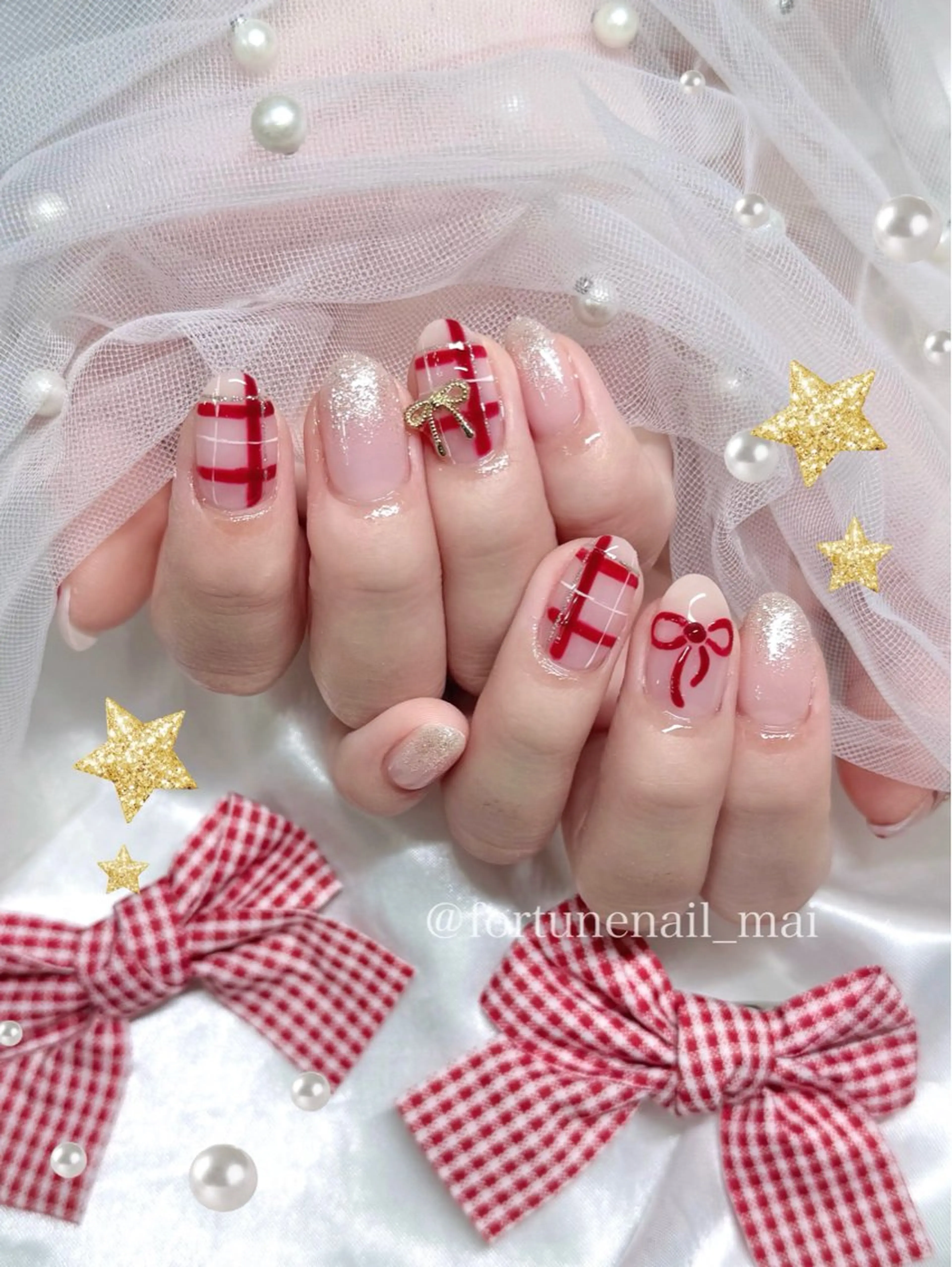 ネイル 冬ネイル クリスマス ハンドネイル 🎀Mai 🎀4/15空✩.*のネイルデザイン