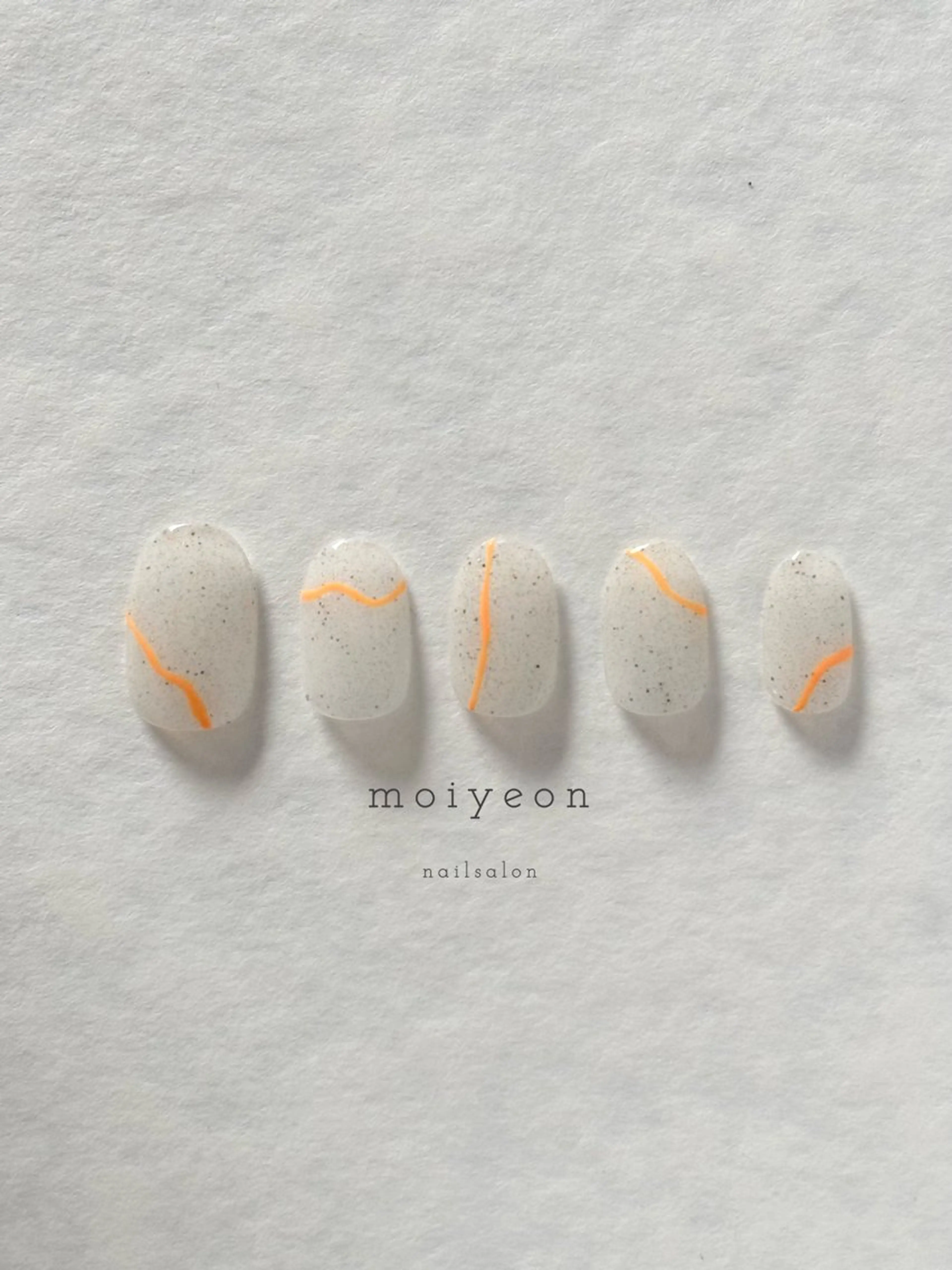 ネイル アートネイル 市川 沙希子のネイルデザイン