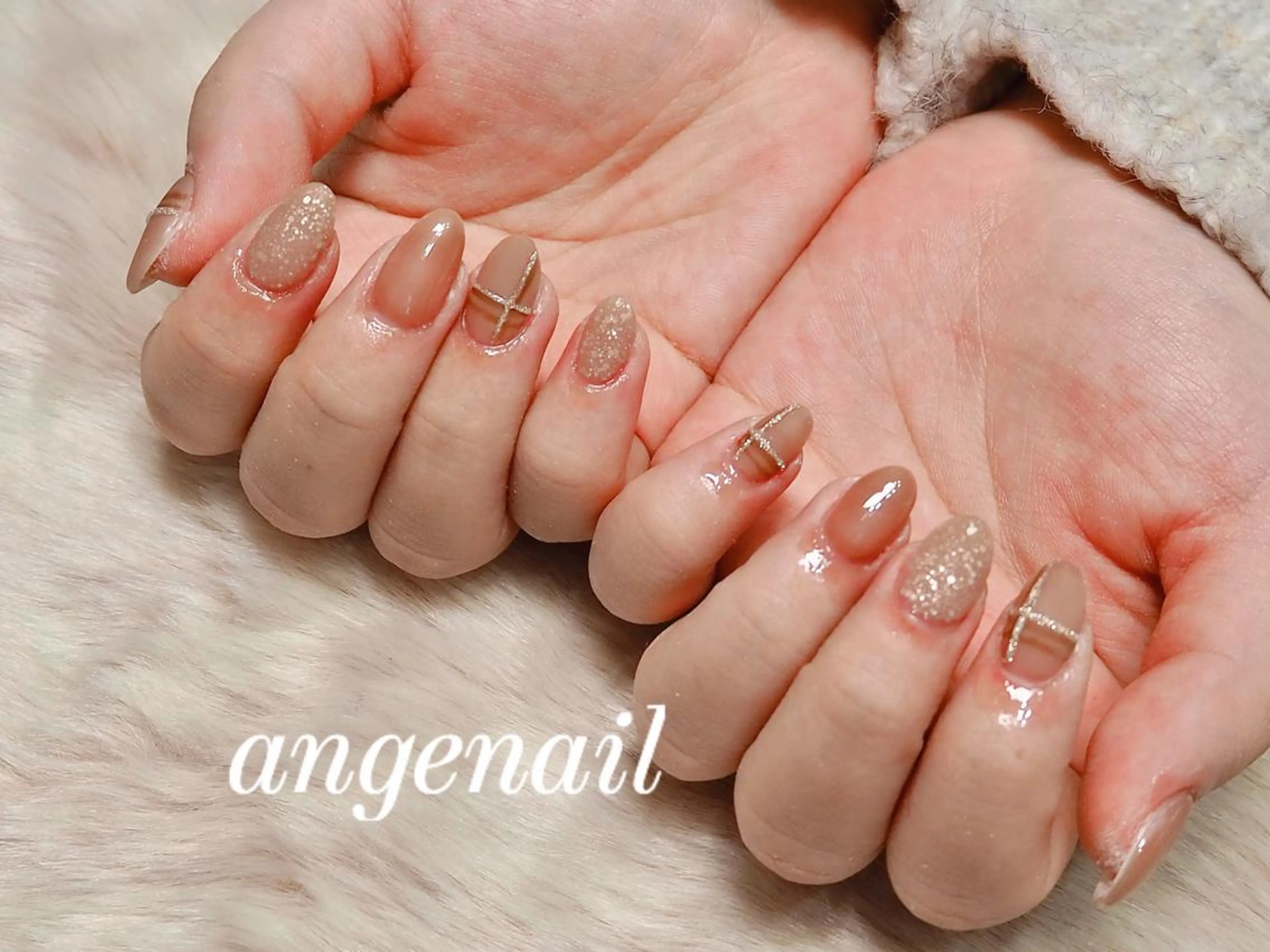 ネイル ハンドネイル オーナーネイリスト MAKIのネイルデザイン