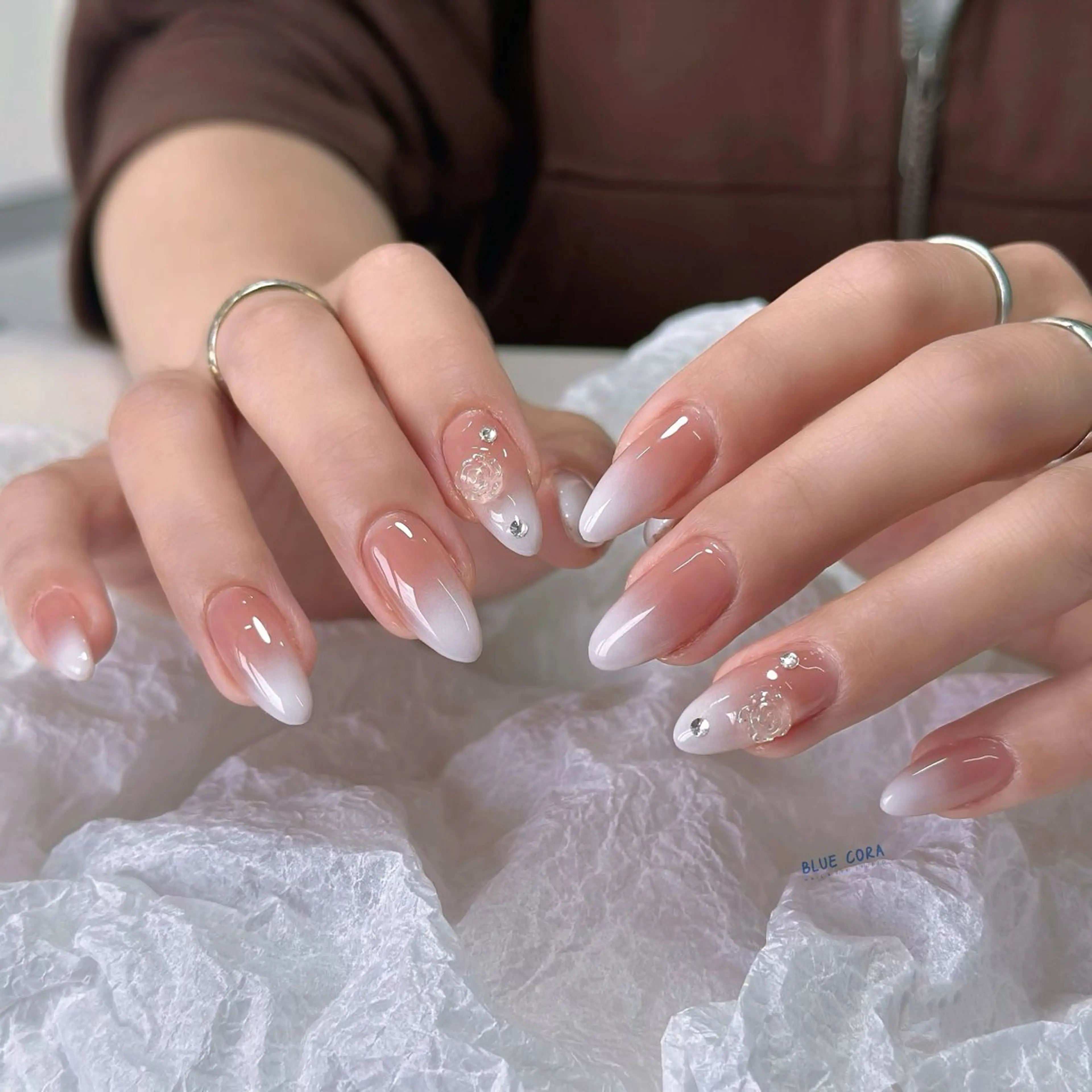 ネイル クリアネイル ハンドネイル ハンドケア BLUE CORAのネイルデザイン