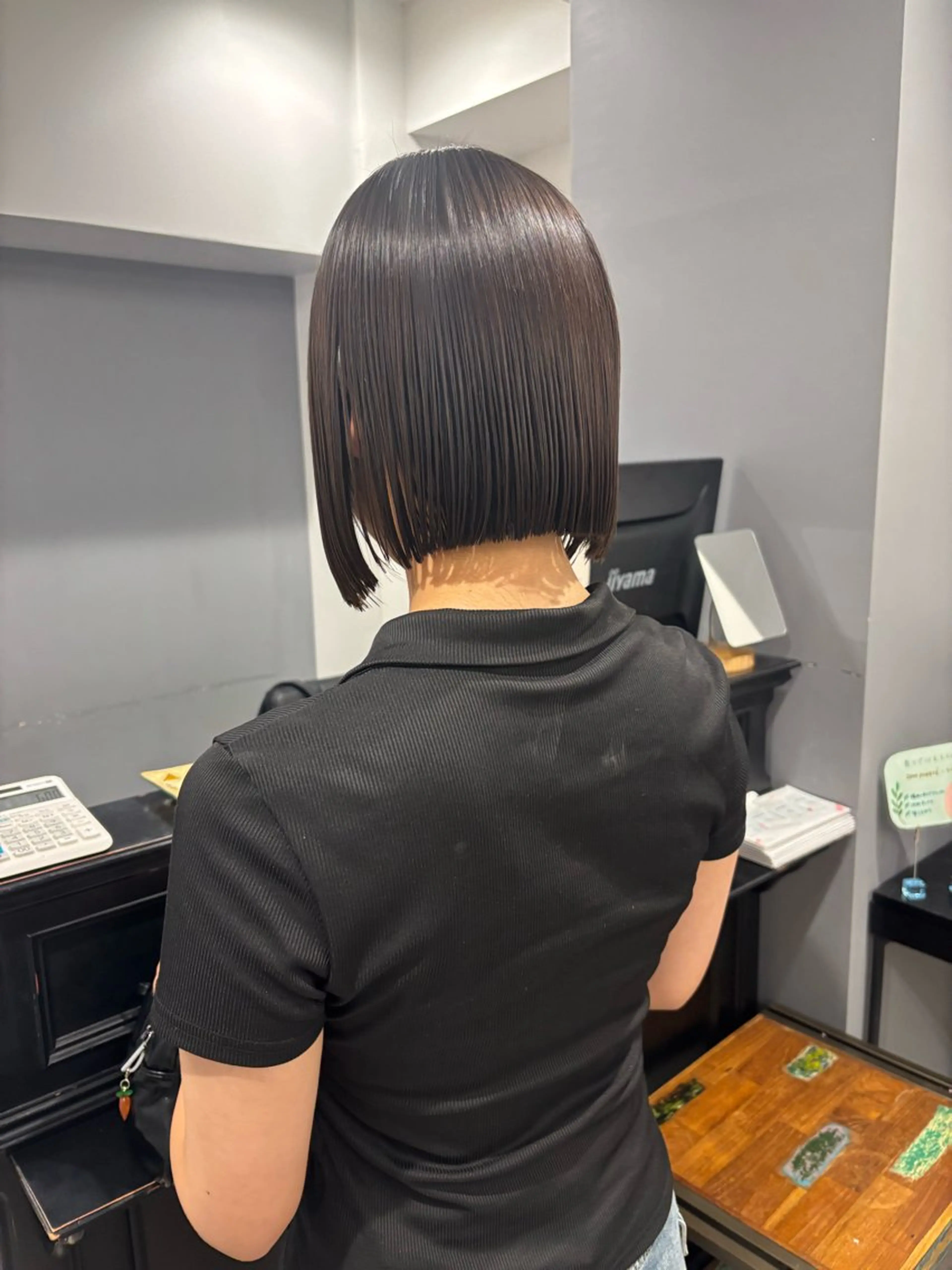 ショート 切りっぱなしボブ ボブ 髪質改善 縮毛矯正 カット 縮毛矯正 RURI韓国ボブ 🇰🇷タッセルボブのヘアスタイル