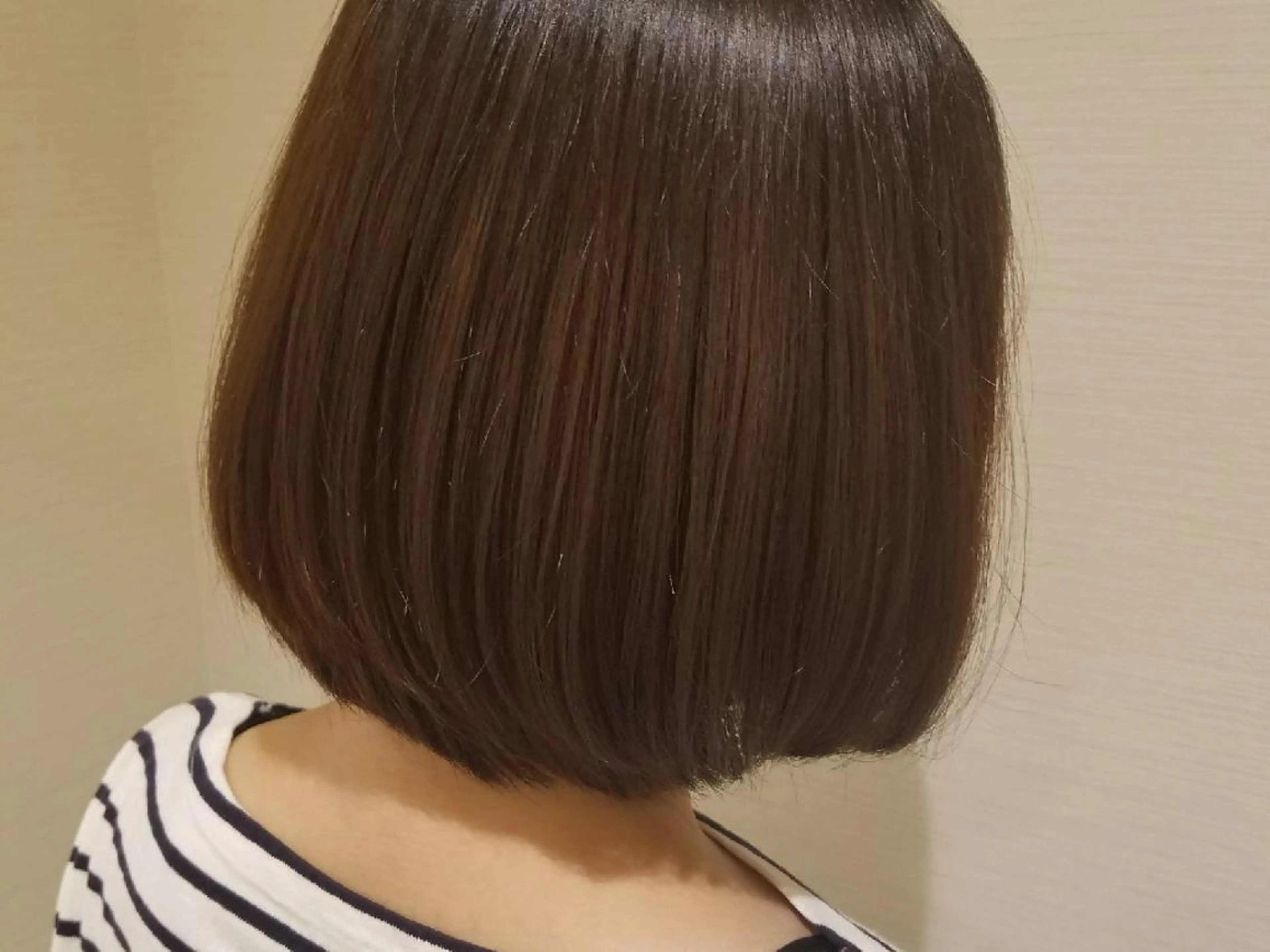 ミディアム カット 縮毛矯正 トリートメント 村岡【店長】 【骨格矯正ショート】のヘアスタイル