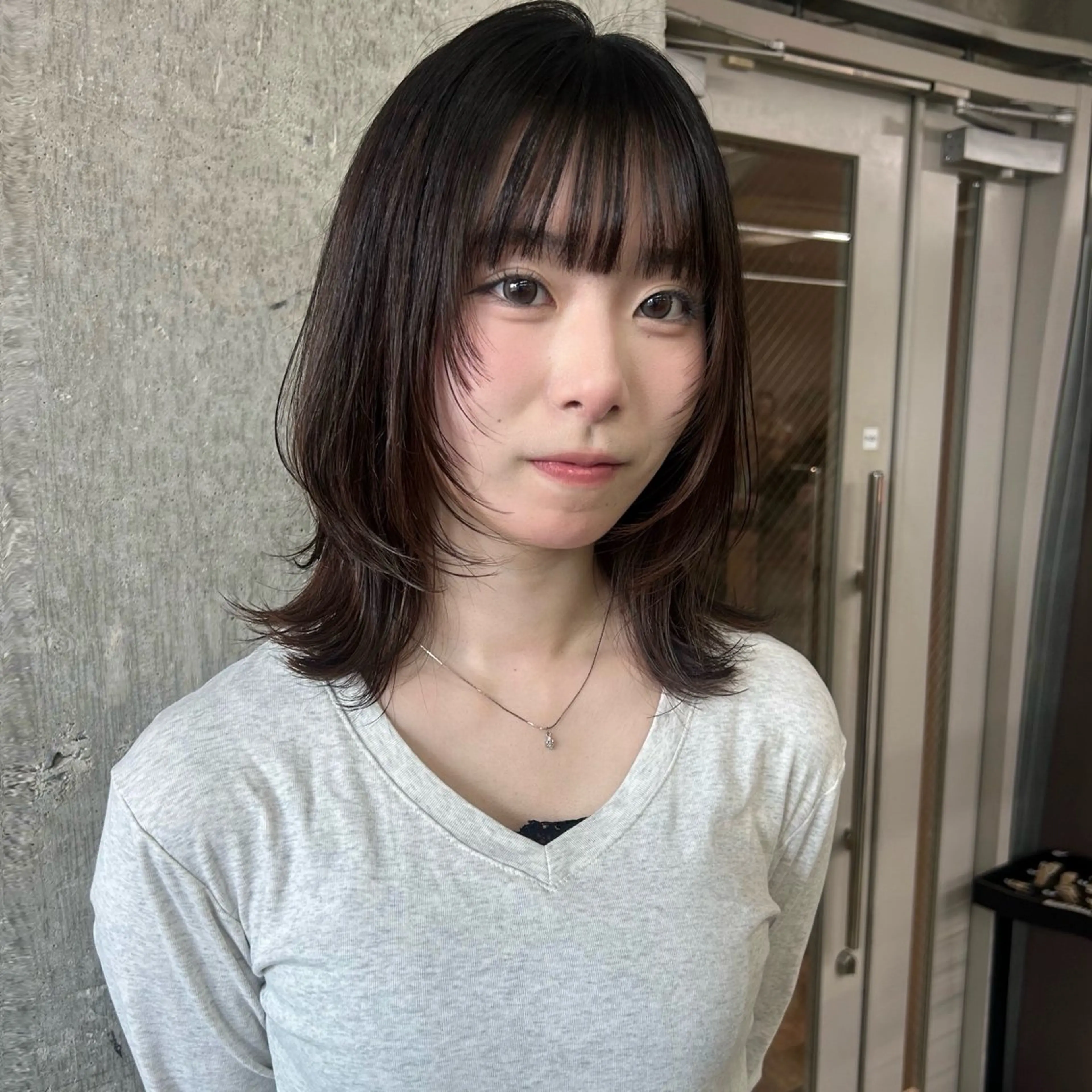 ミディアム 顔周りカット レイヤーカット カット ヘアカラー 伊藤ほのか /パーマ/オリーブのヘアスタイル