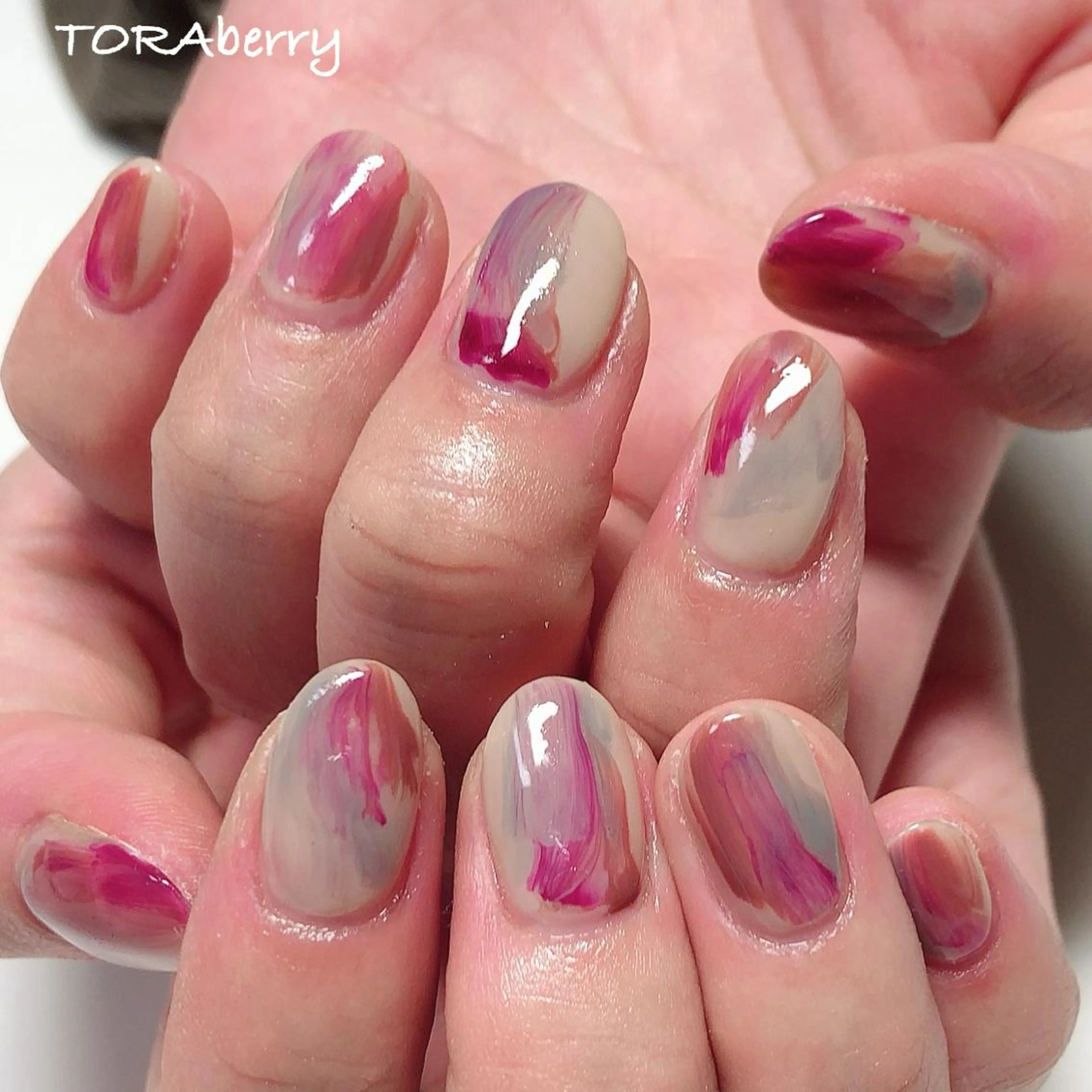 ネイル ニュアンスネイル ハンドネイル ネイリスト なつみのネイルデザイン