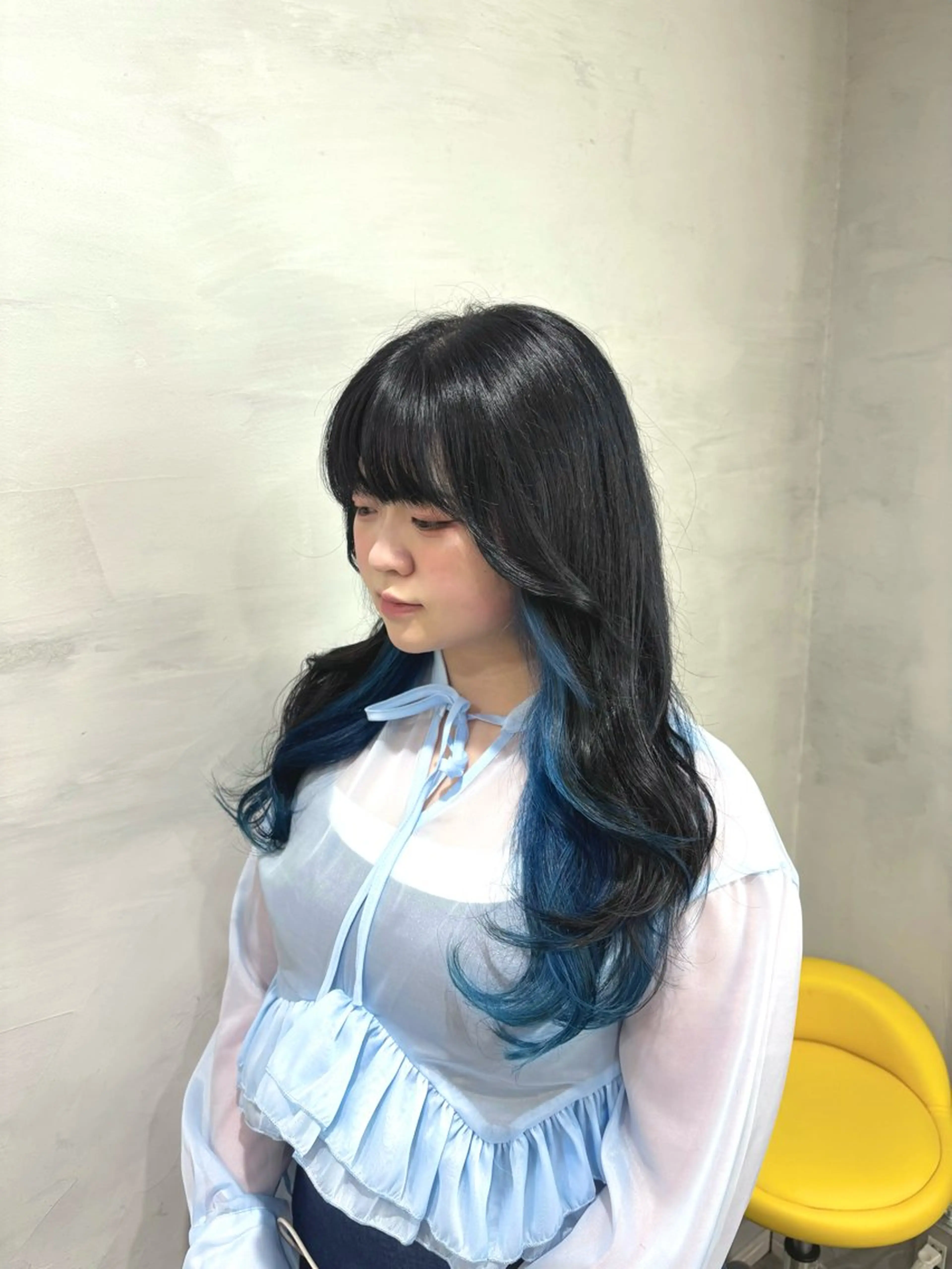 ロング カラー 中川 もえか【明石】のヘアスタイル