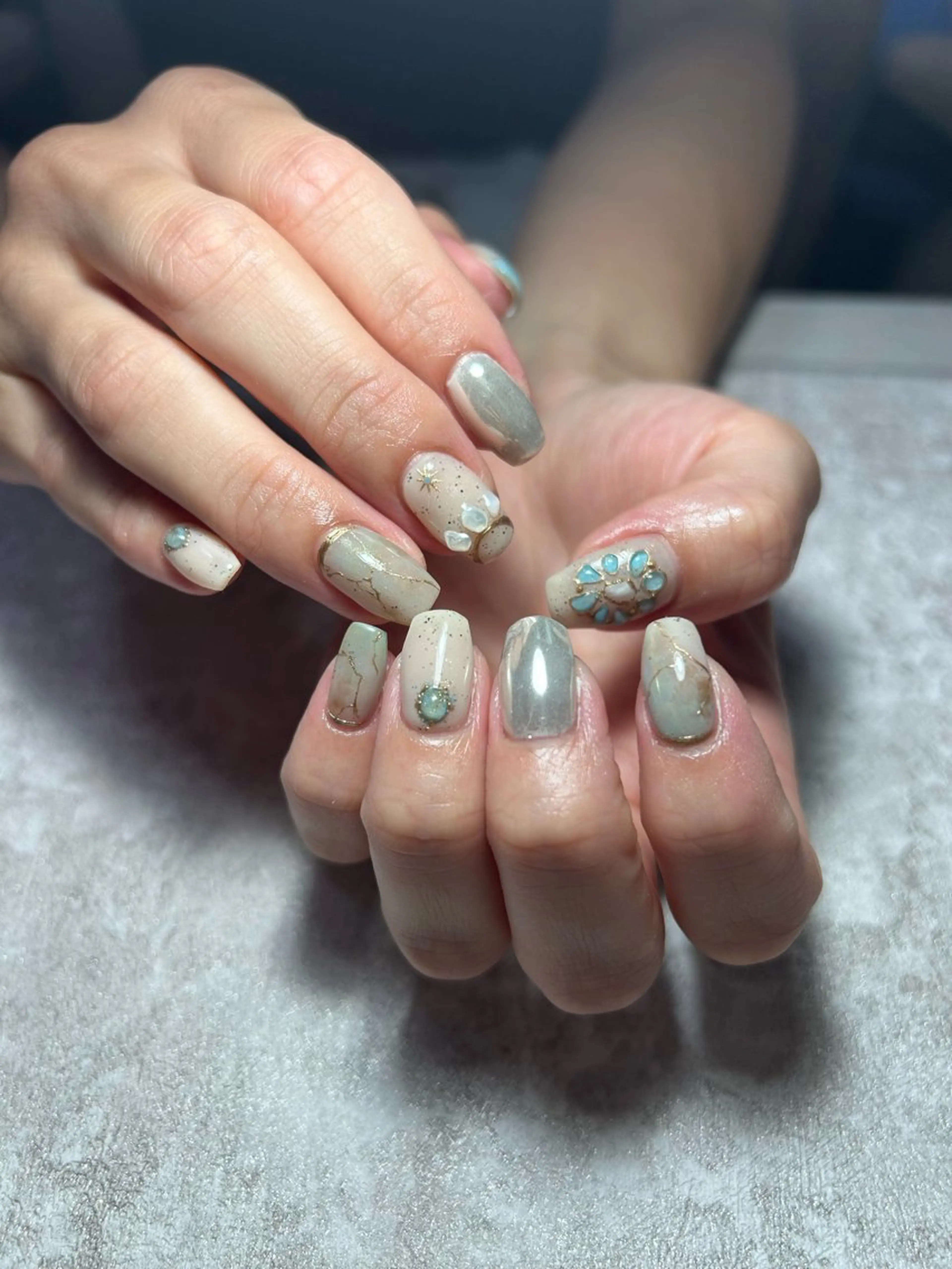 ネイル ハンドネイル nailroom‪ sb‪‪𓈒𓂂𓏸のネイルデザイン