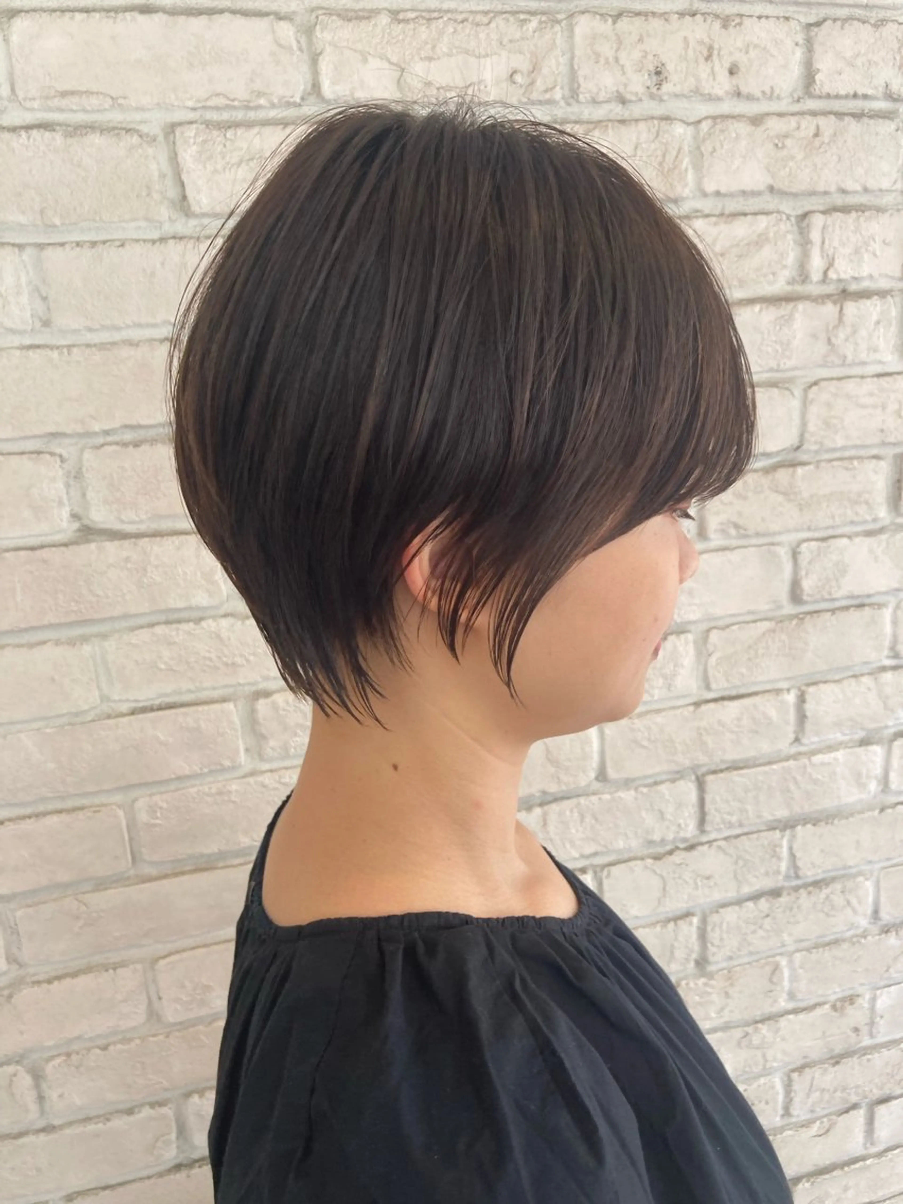 ショート あやかショート 白髪ぼかしのヘアスタイル