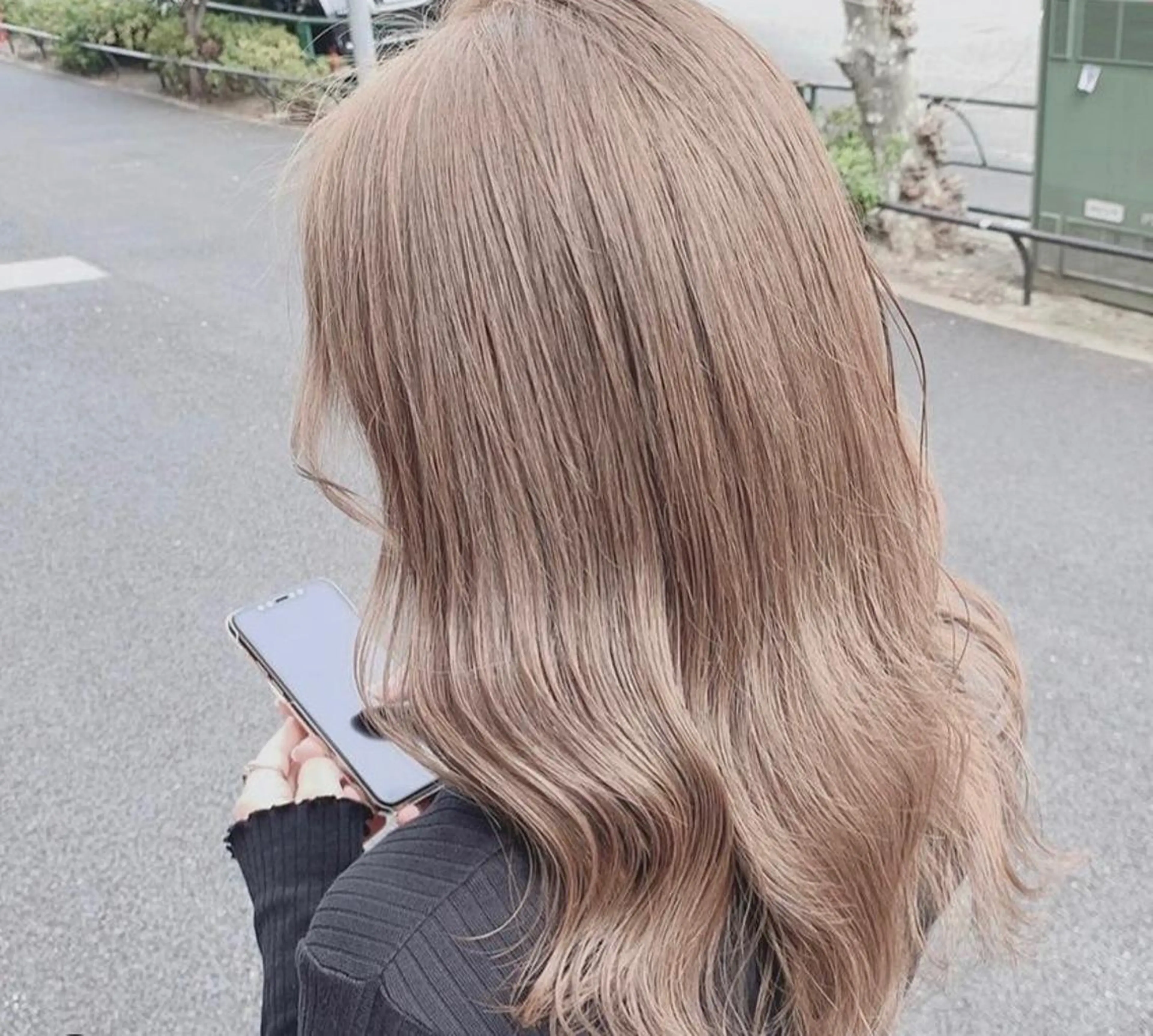 セミロング カット ヘアカラー トリートメント 顔周りレイヤー/新宿 /モテ艶カラー/航介のヘアスタイル