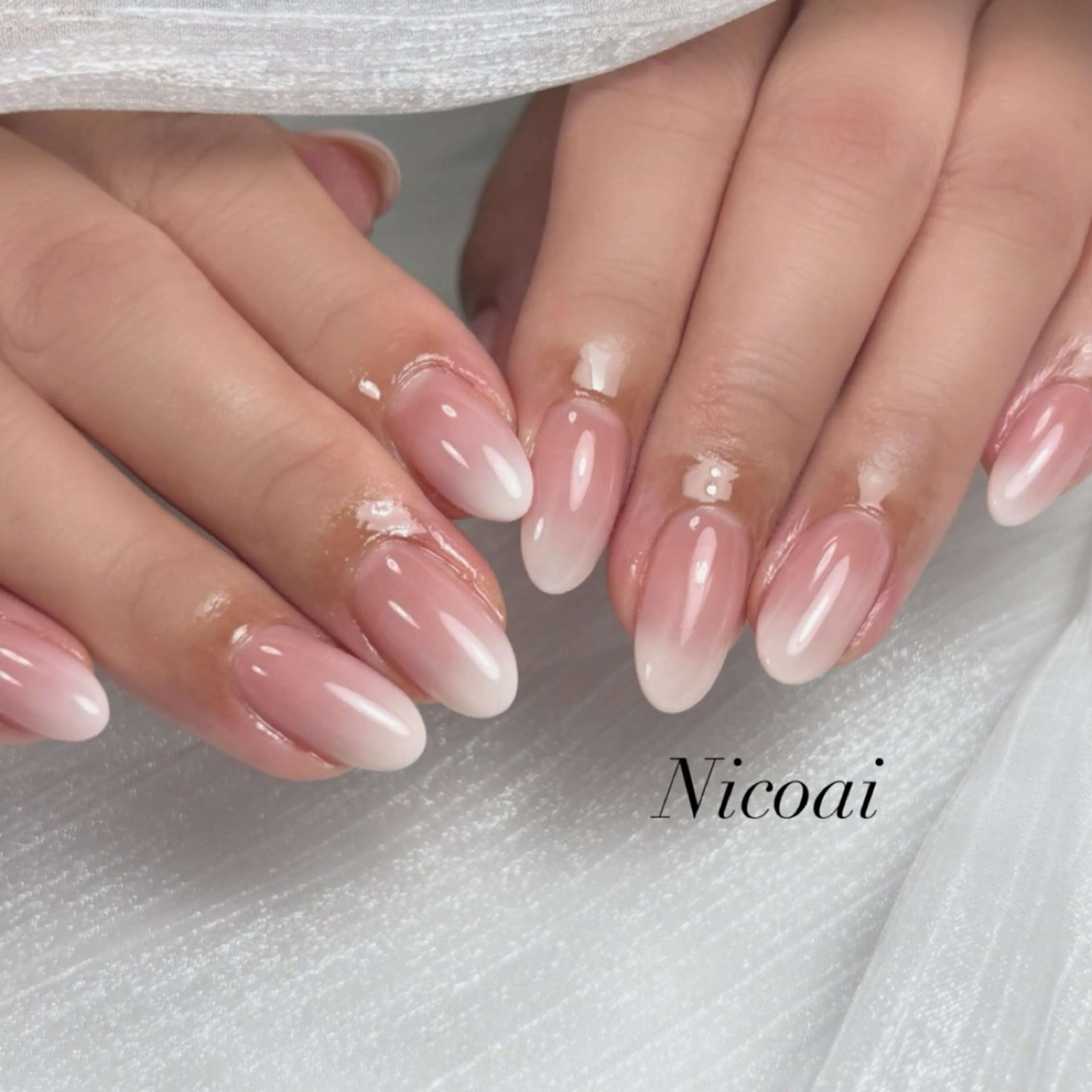 ネイル グラデーション ハンドネイル NailSalon Nicoaiのネイルデザイン