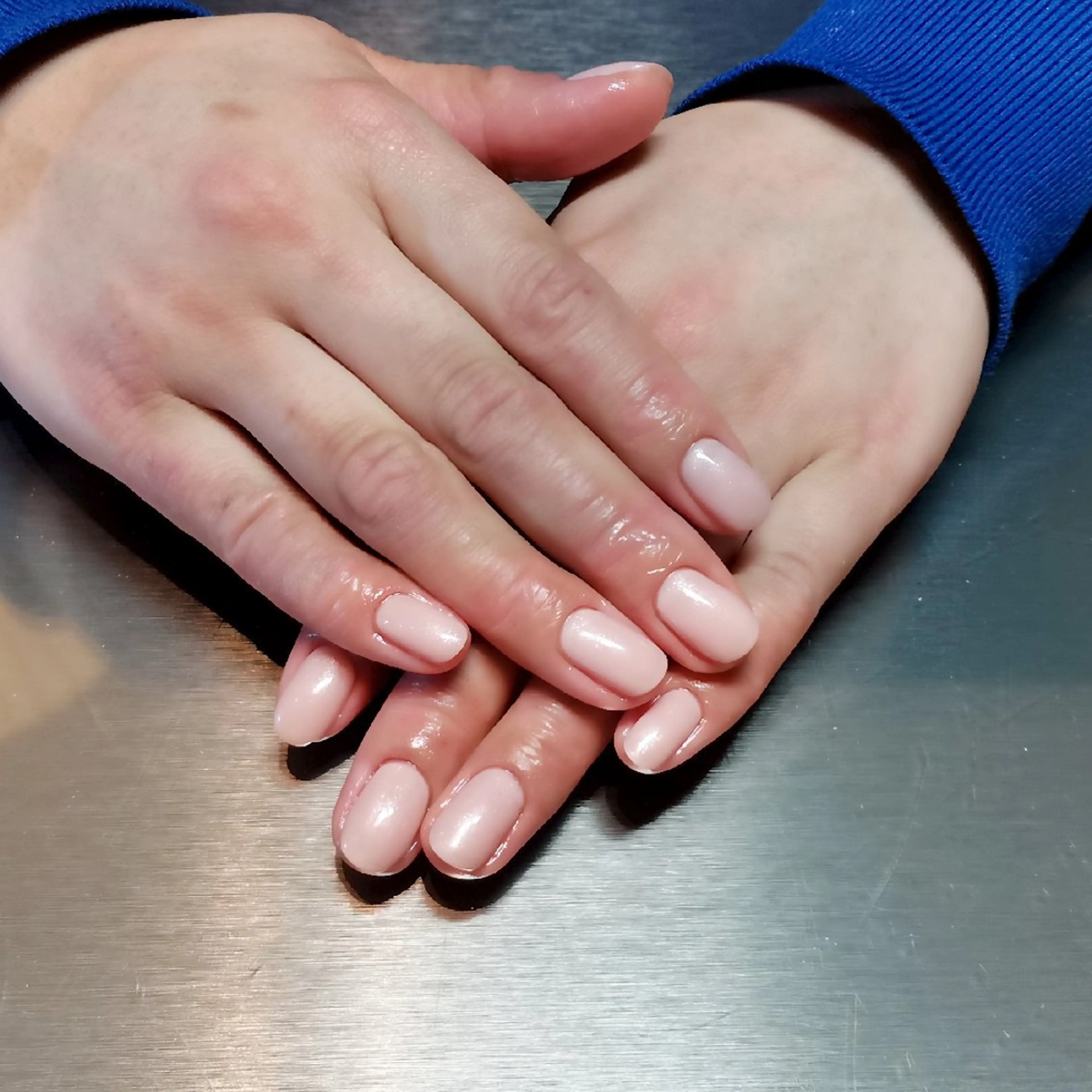 ネイル ジェルネイル ワンカラーネイル ROUN' 齋藤のエステ・リラクイメージ