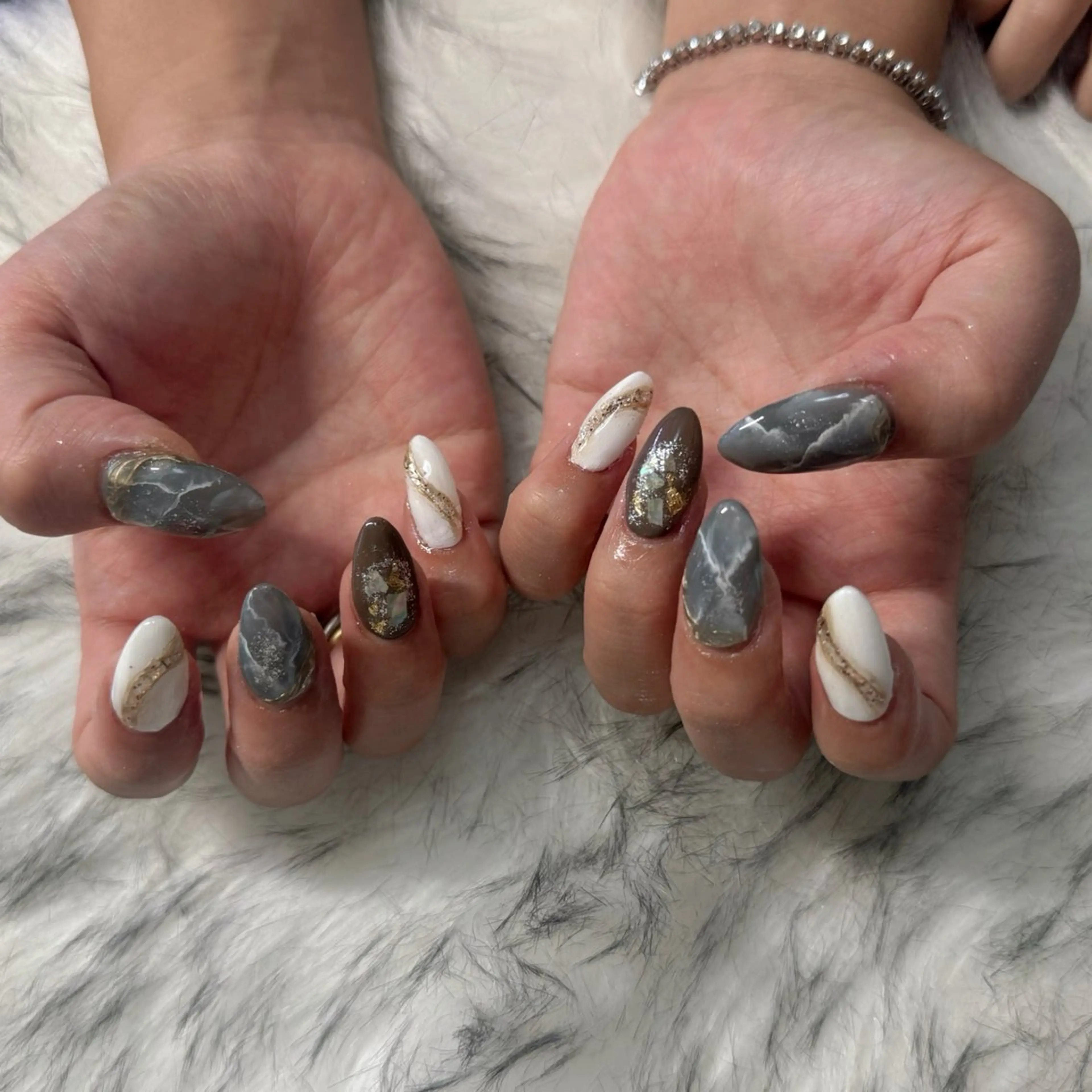 ロング ハンドネイル mao .のネイルデザイン