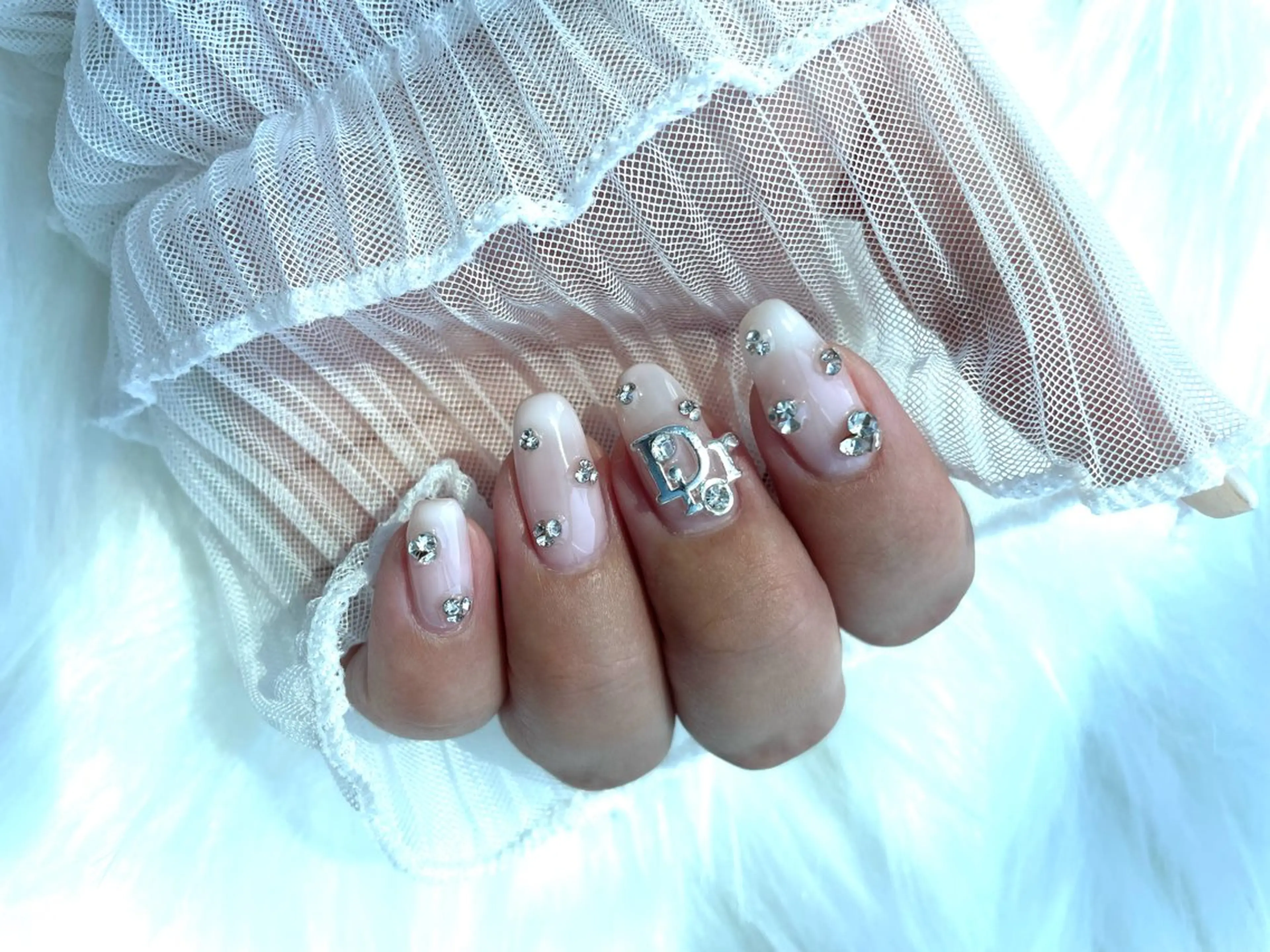セミロング ハンドネイル Nail Salon +Aのネイルデザイン