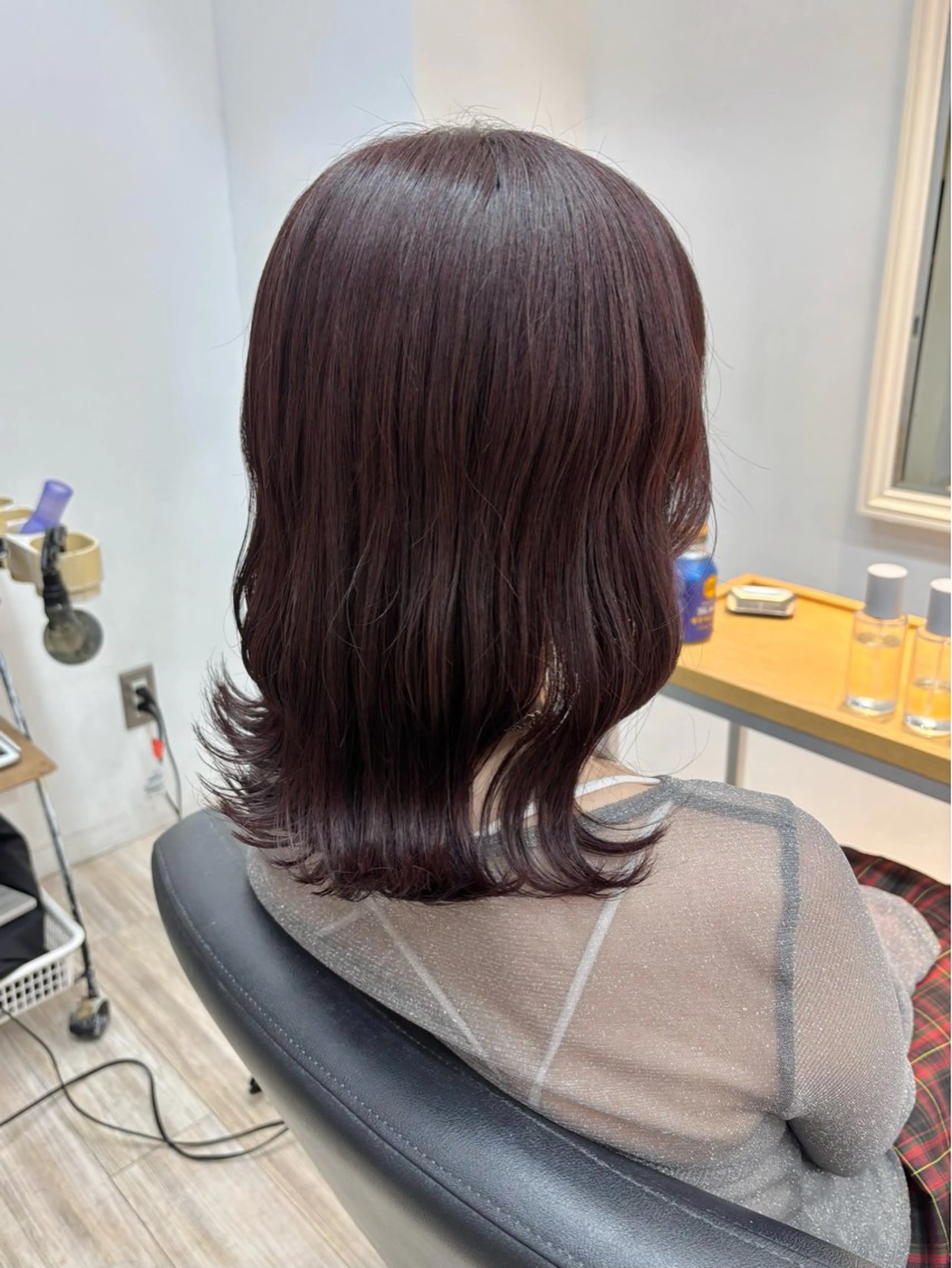 ミディアム カラー くさかみさき🌼暖色 /耳つぼ/オタク🌼のヘアスタイル