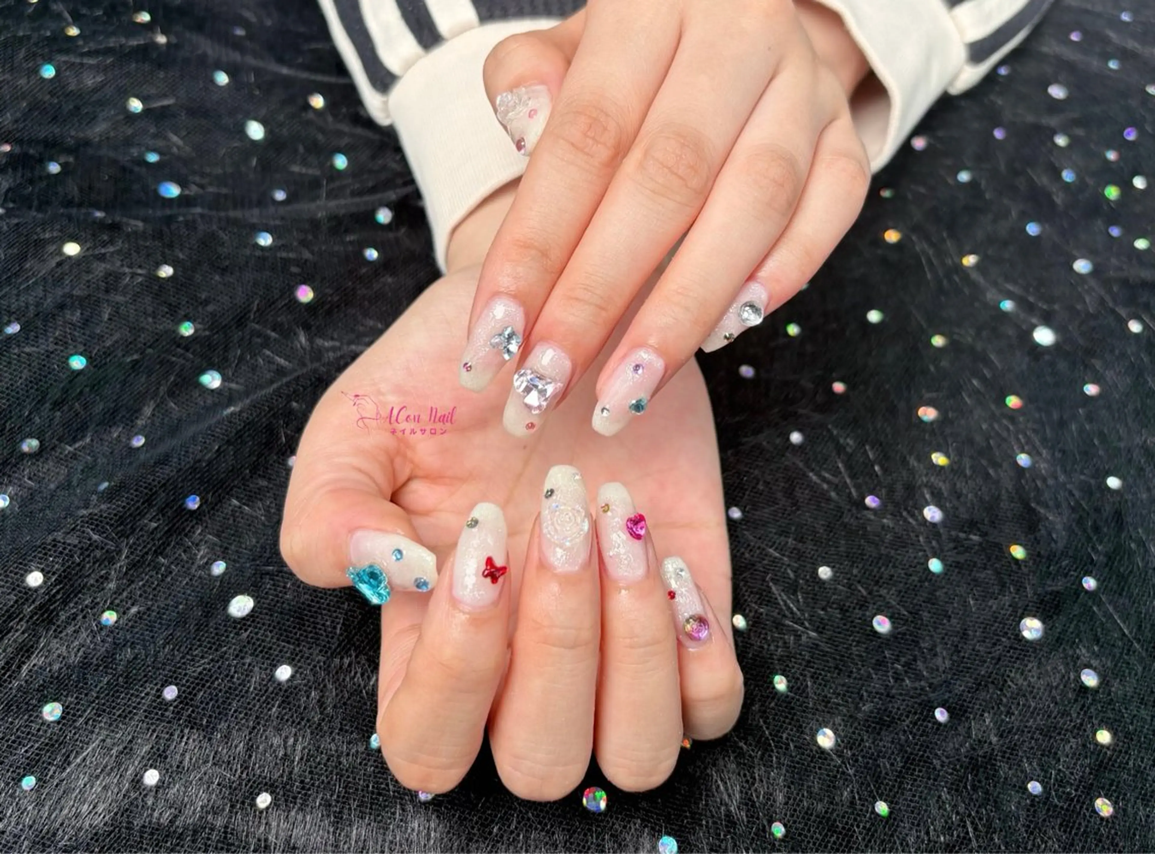 ネイル 桜ネイル 長さ出し フラワーネイル フレンチネイル ジェルネイル ハンドネイル ACon NailSalonのネイルデザイン