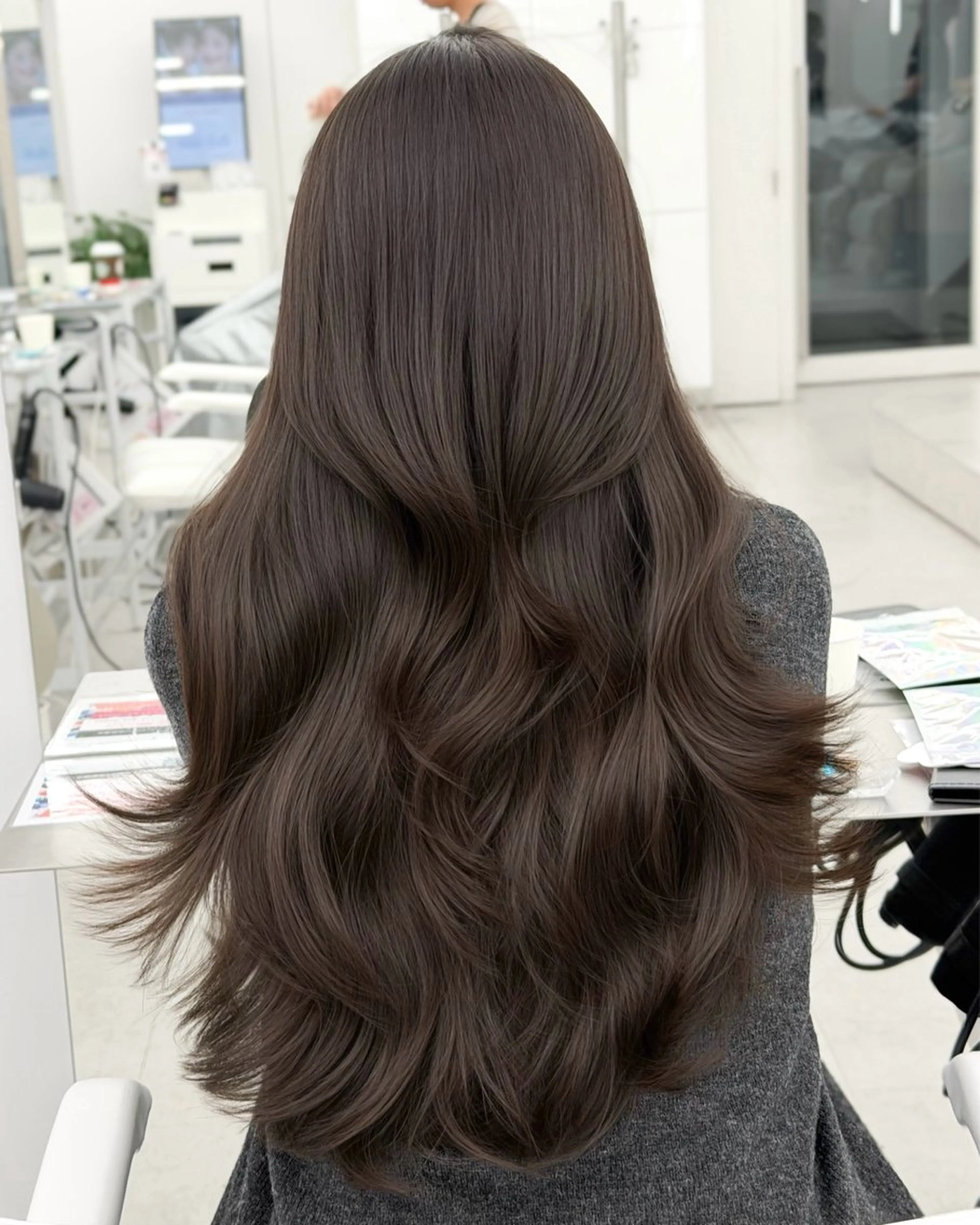 ロング カラー カット ヘアカラー トリートメント 韓国ヘア　紗希 🦋のヘアスタイル