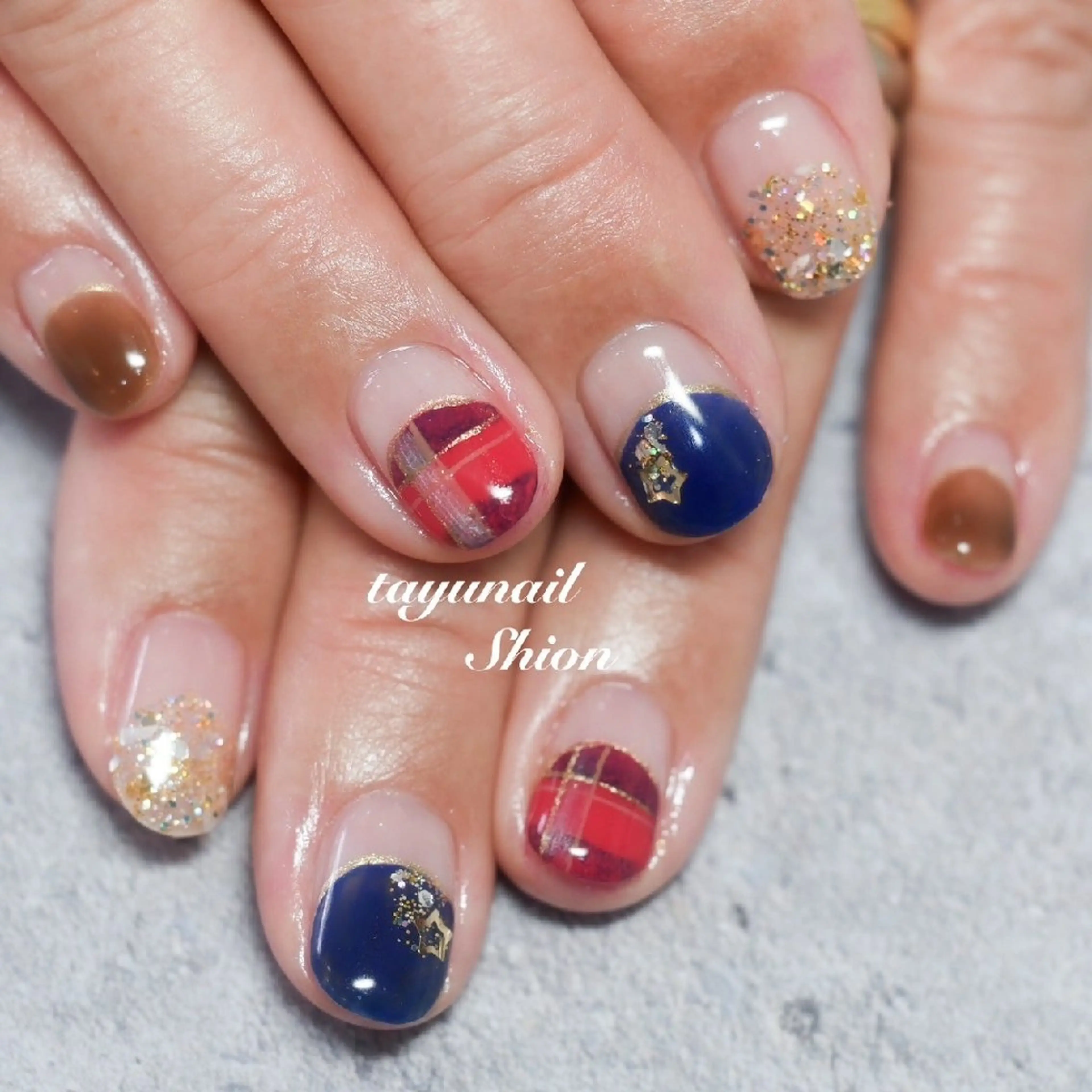ネイル アートネイル フレンチネイル ジェルネイル キラキラネイル パラジェル ネイルサロン 【たゆnail】のネイルデザイン