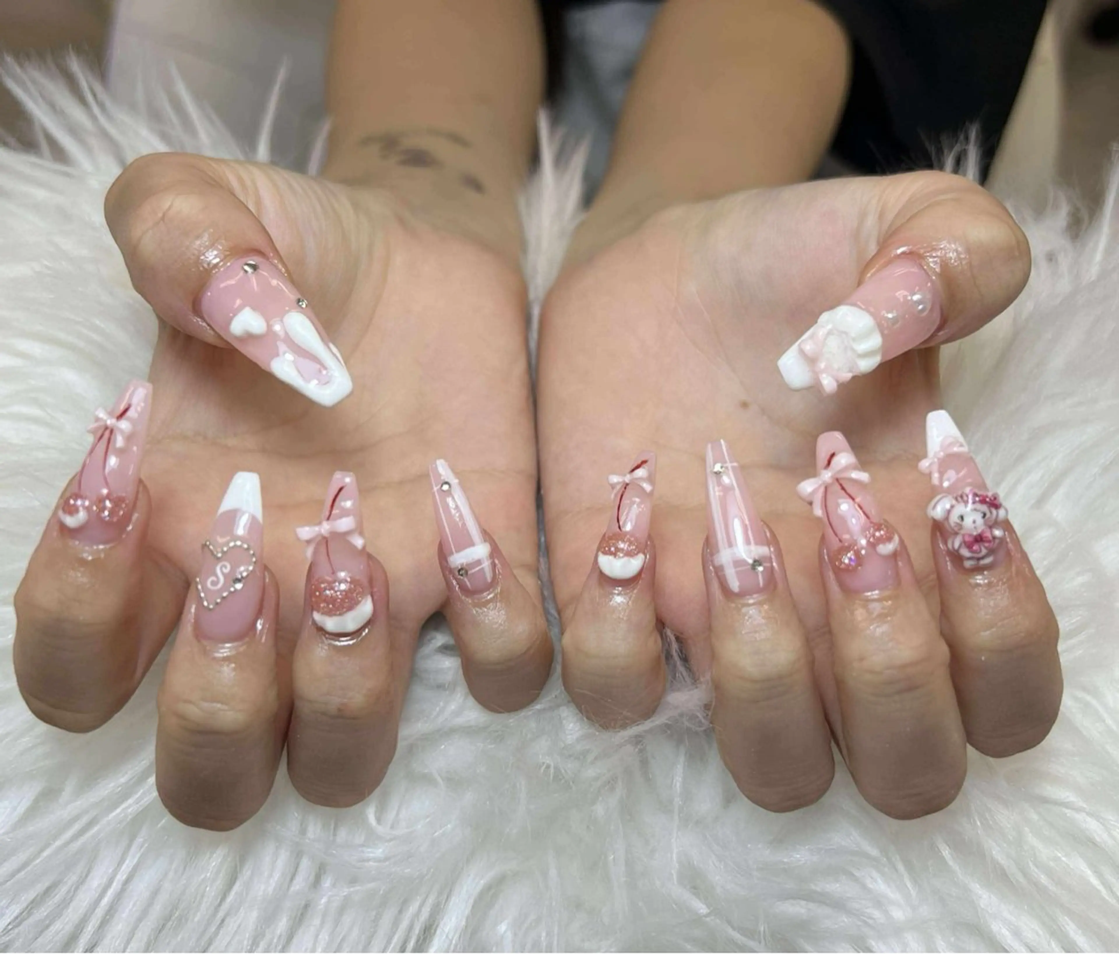 ネイル ハンドネイル ANH NAIL ゴテゴテ専門店💎のネイルデザイン
