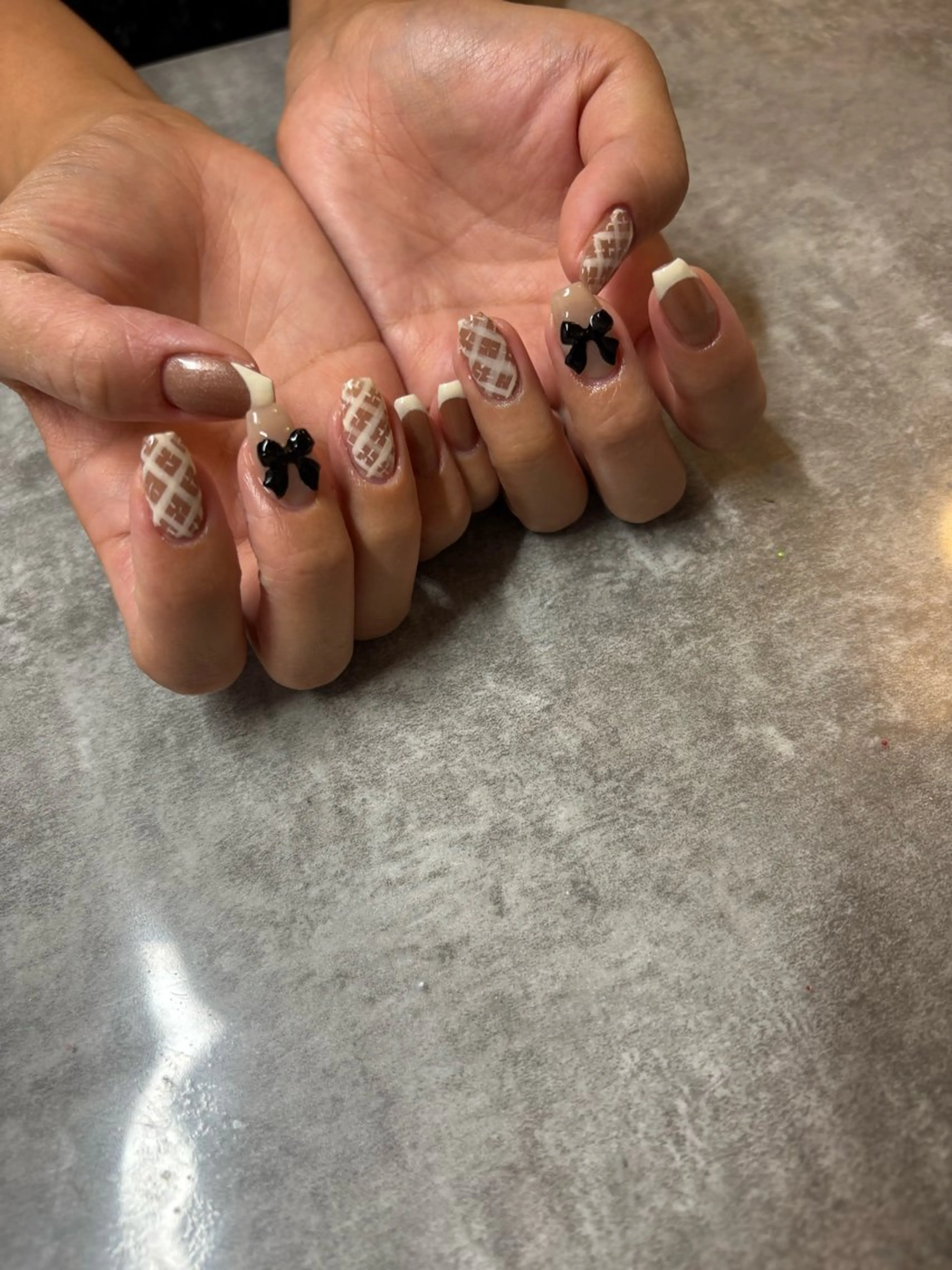 ネイル ハンドネイル ami eye&nail所属・小林 亜美のマツエク・マツパデザイン