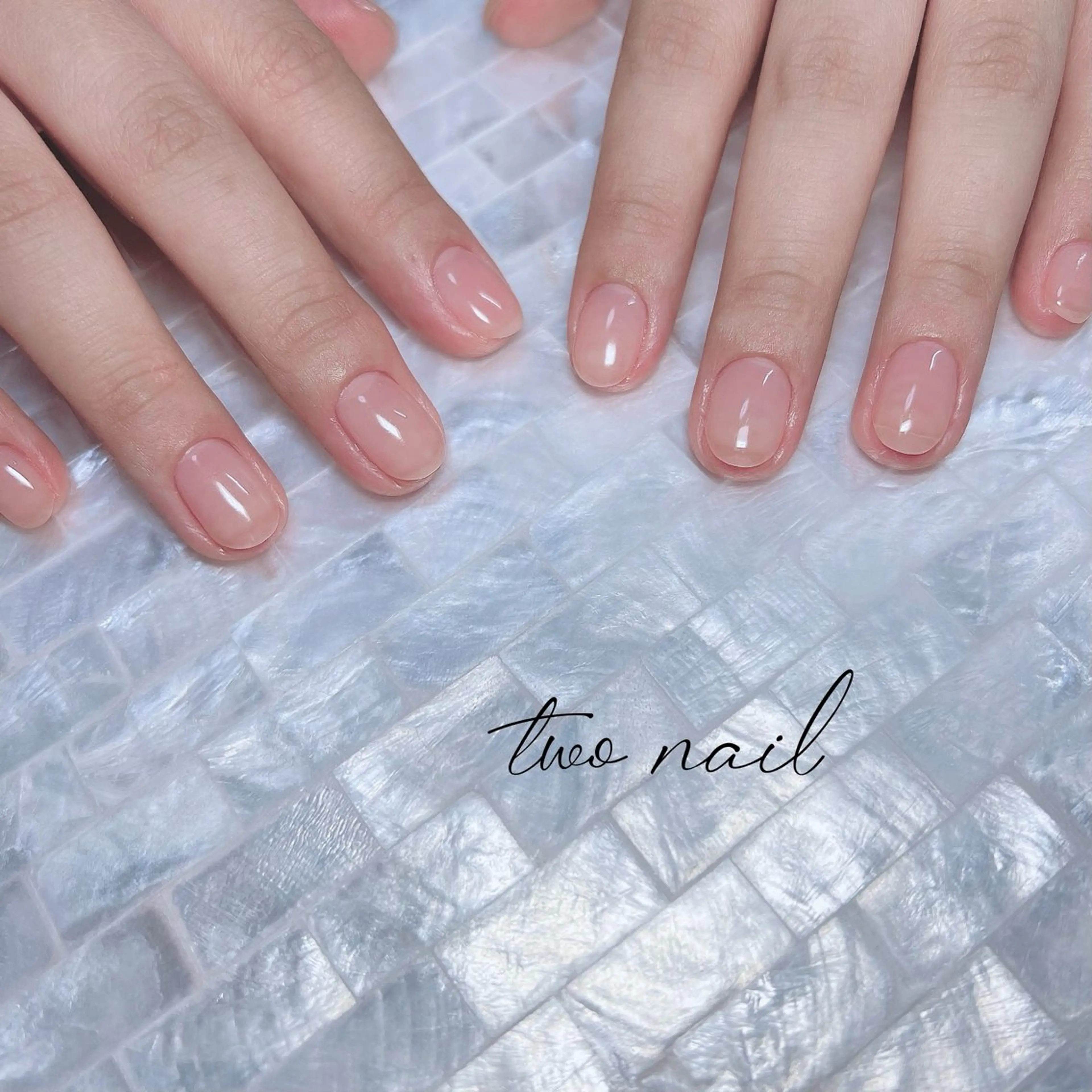 ネイル ネイルチップ ホワイト ハンドネイル two nailのネイルデザイン
