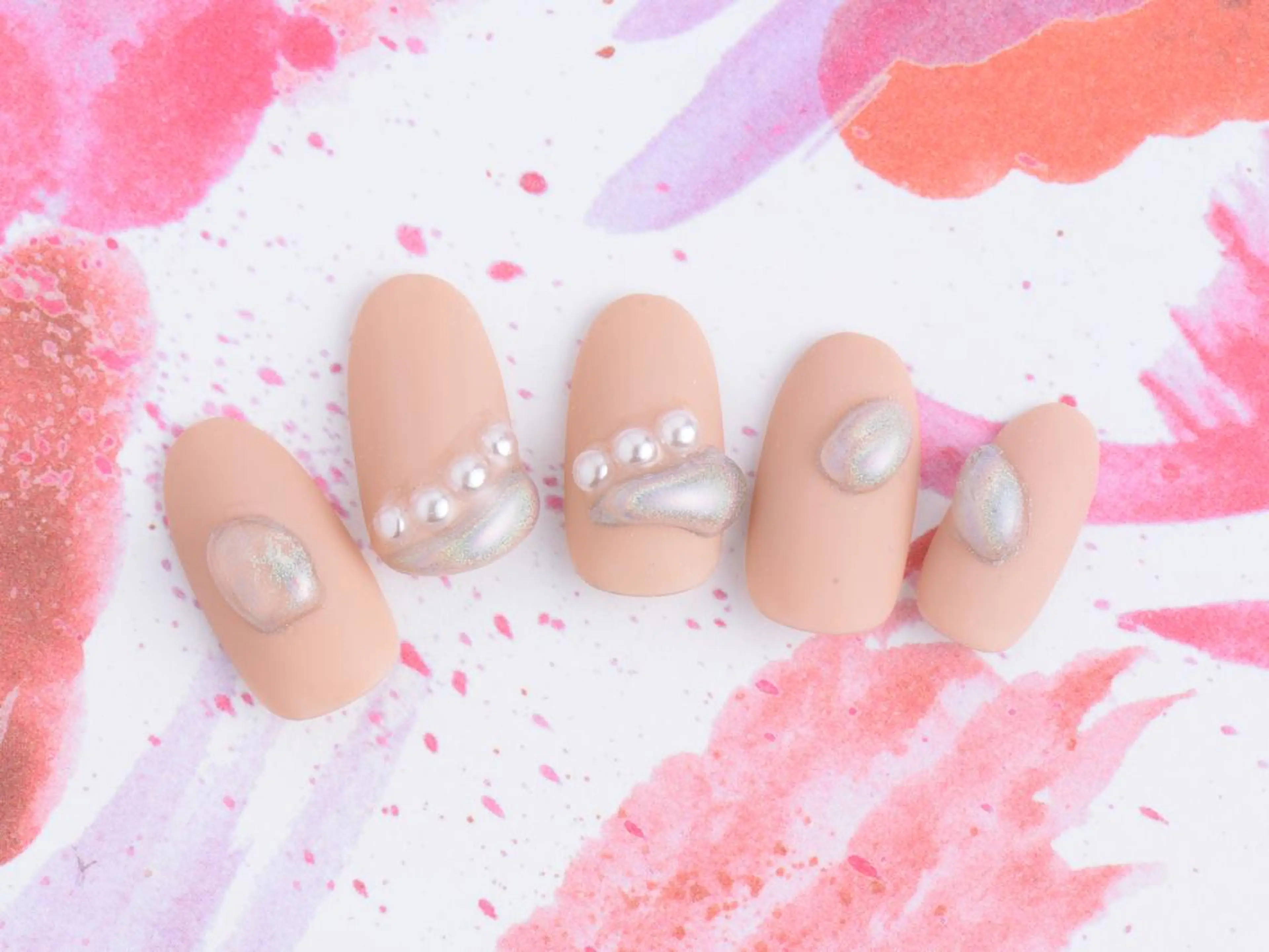 ネイル mano nella manoのネイルデザイン