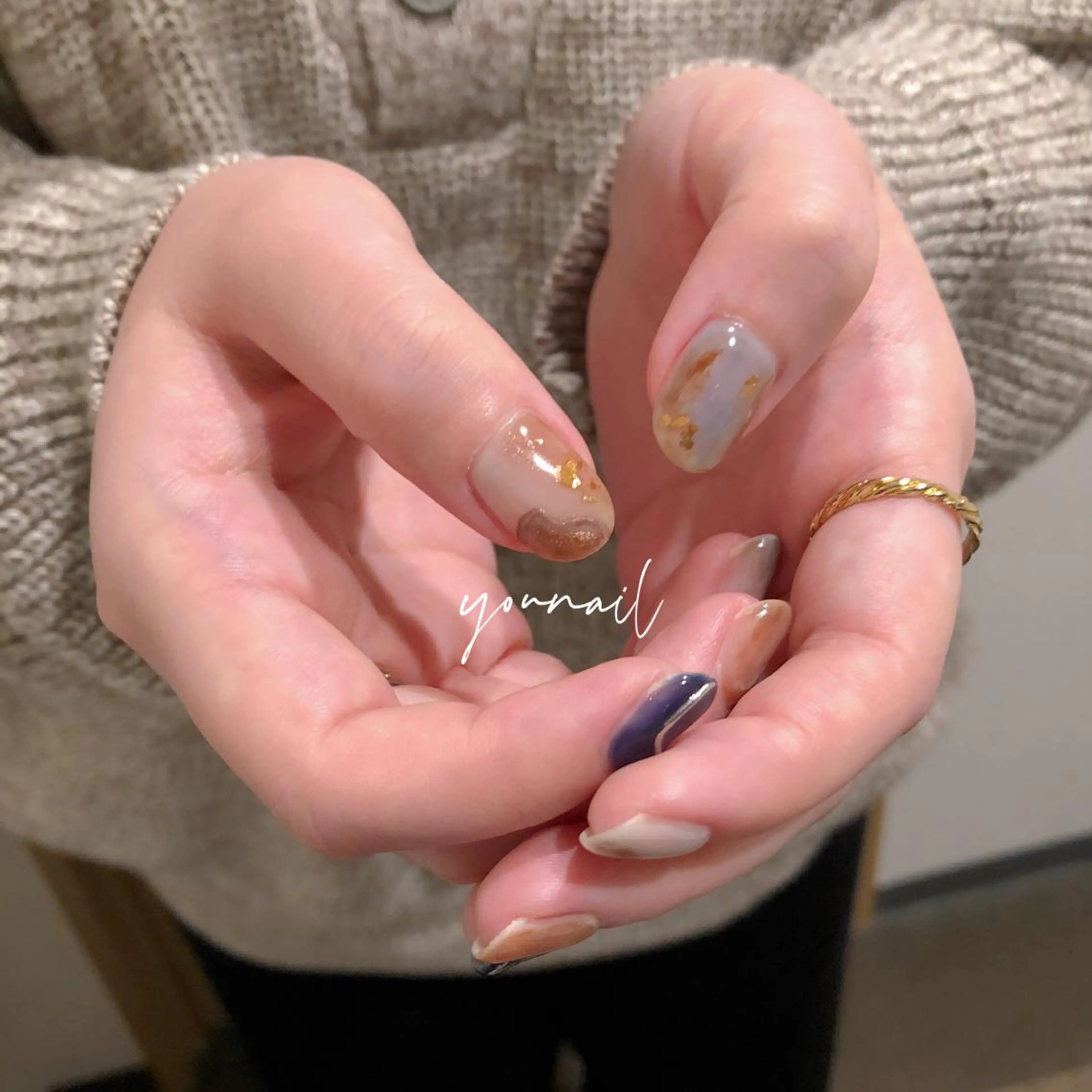 ネイル ニュアンスネイル Younail jrnailistのネイルデザイン