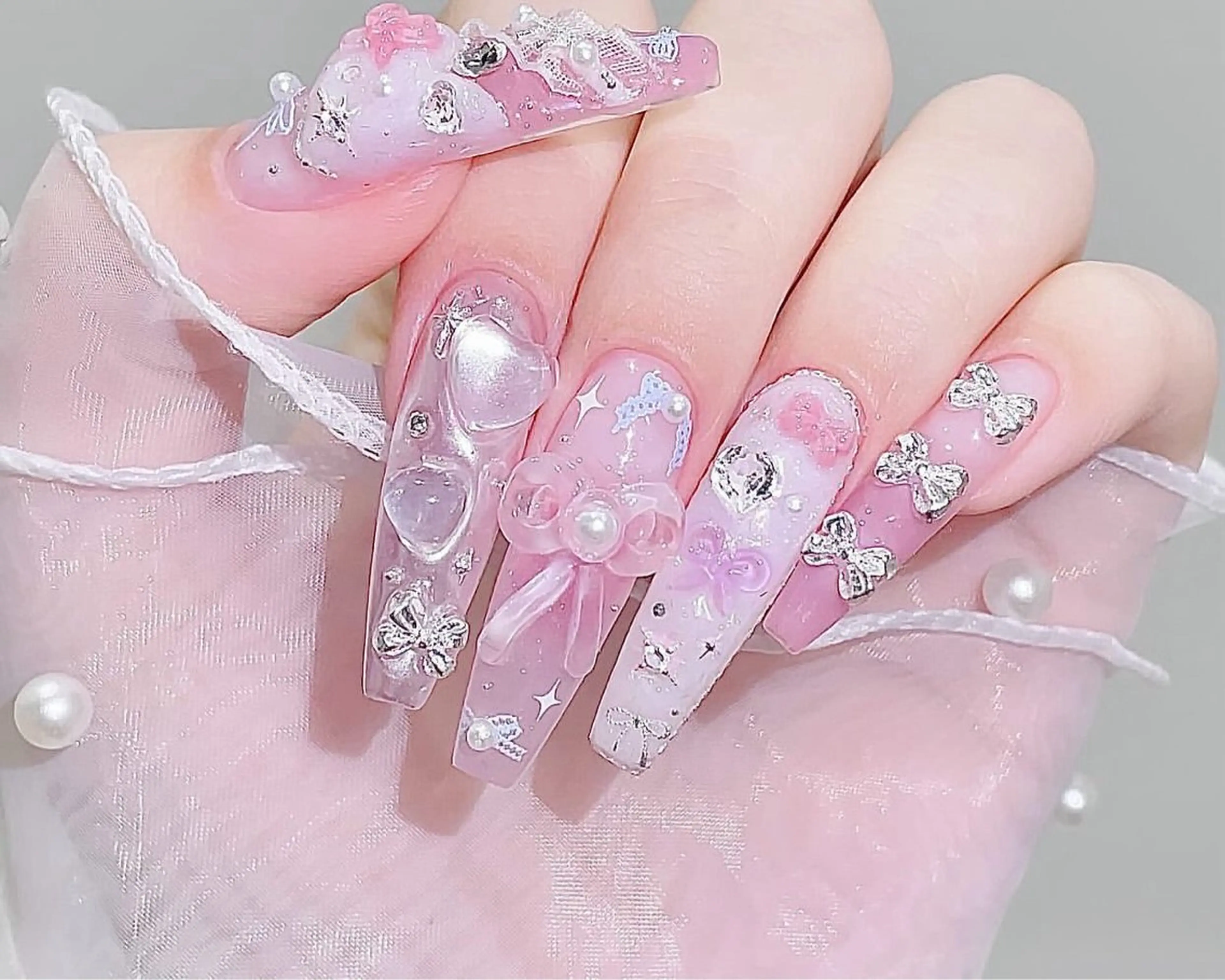 ネイル ハンドネイル ハンドケア Nova Nail Nambaのネイルデザイン