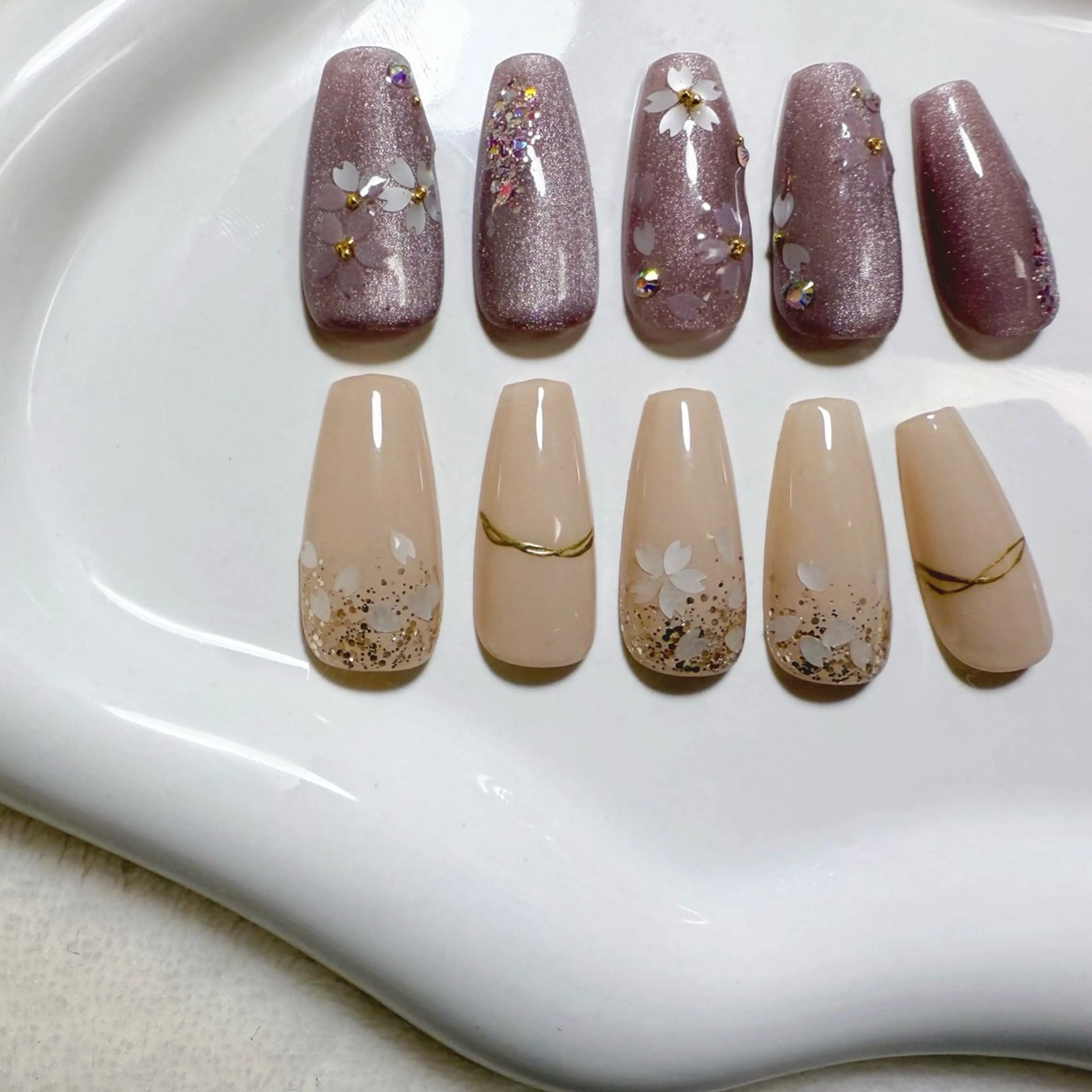 ネイル ハンドネイル COCO Lumi 🤍ayaのネイルデザイン