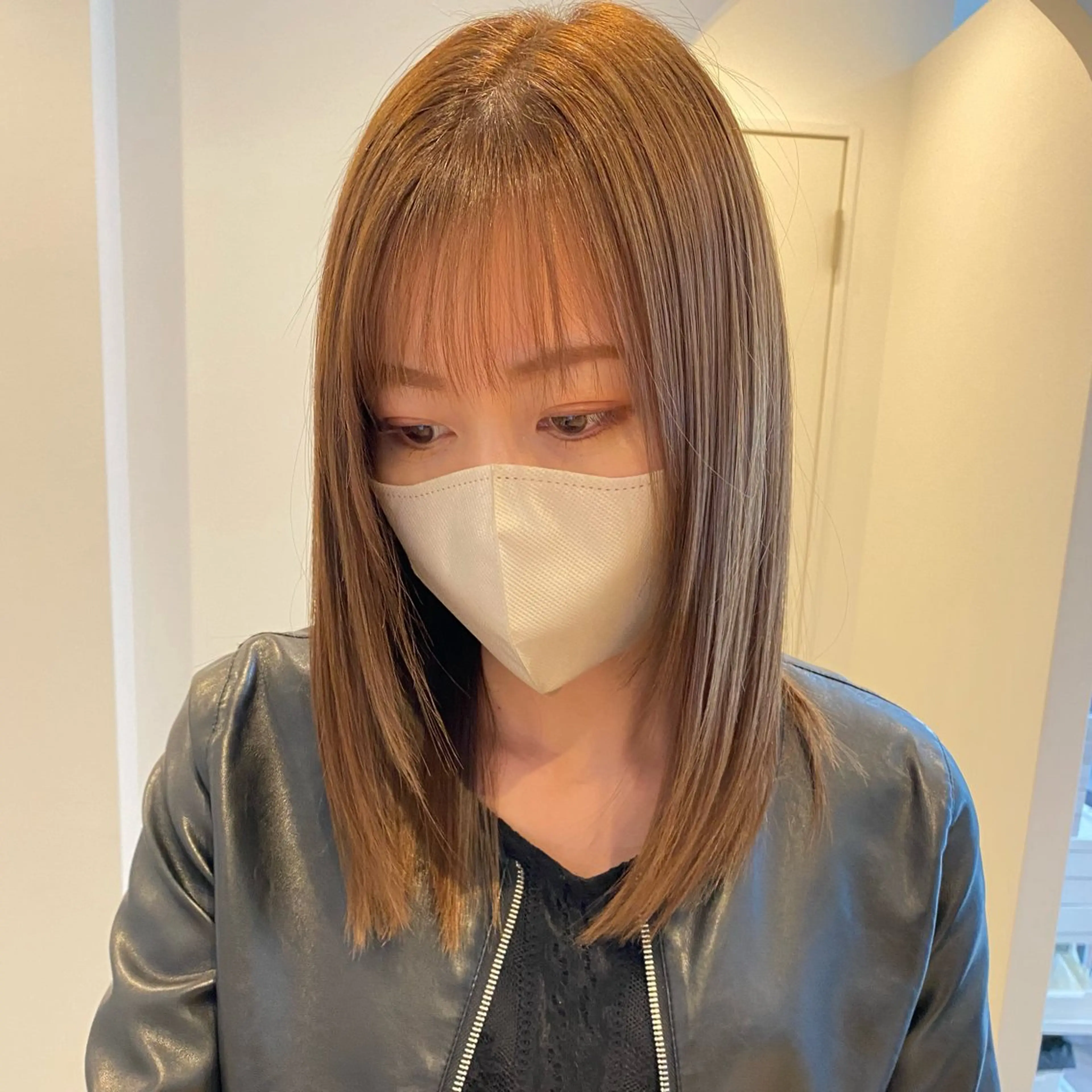 ミディアム ミディアムパーマ ハイライト 髪質改善 レイヤーカット ショート職人 美容師【KENTA】のヘアスタイル