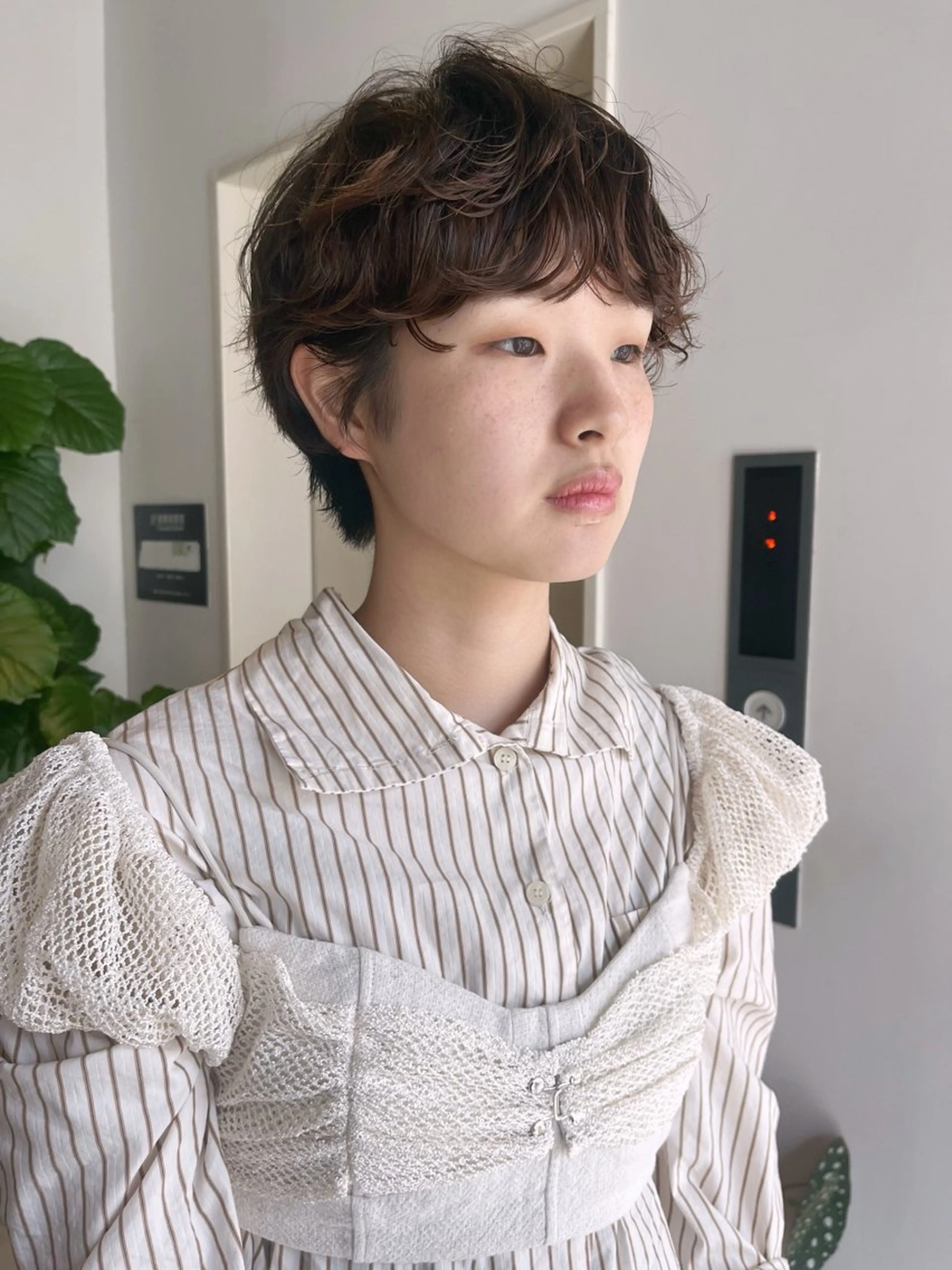 ショート パーマ かわい りほのヘアスタイル