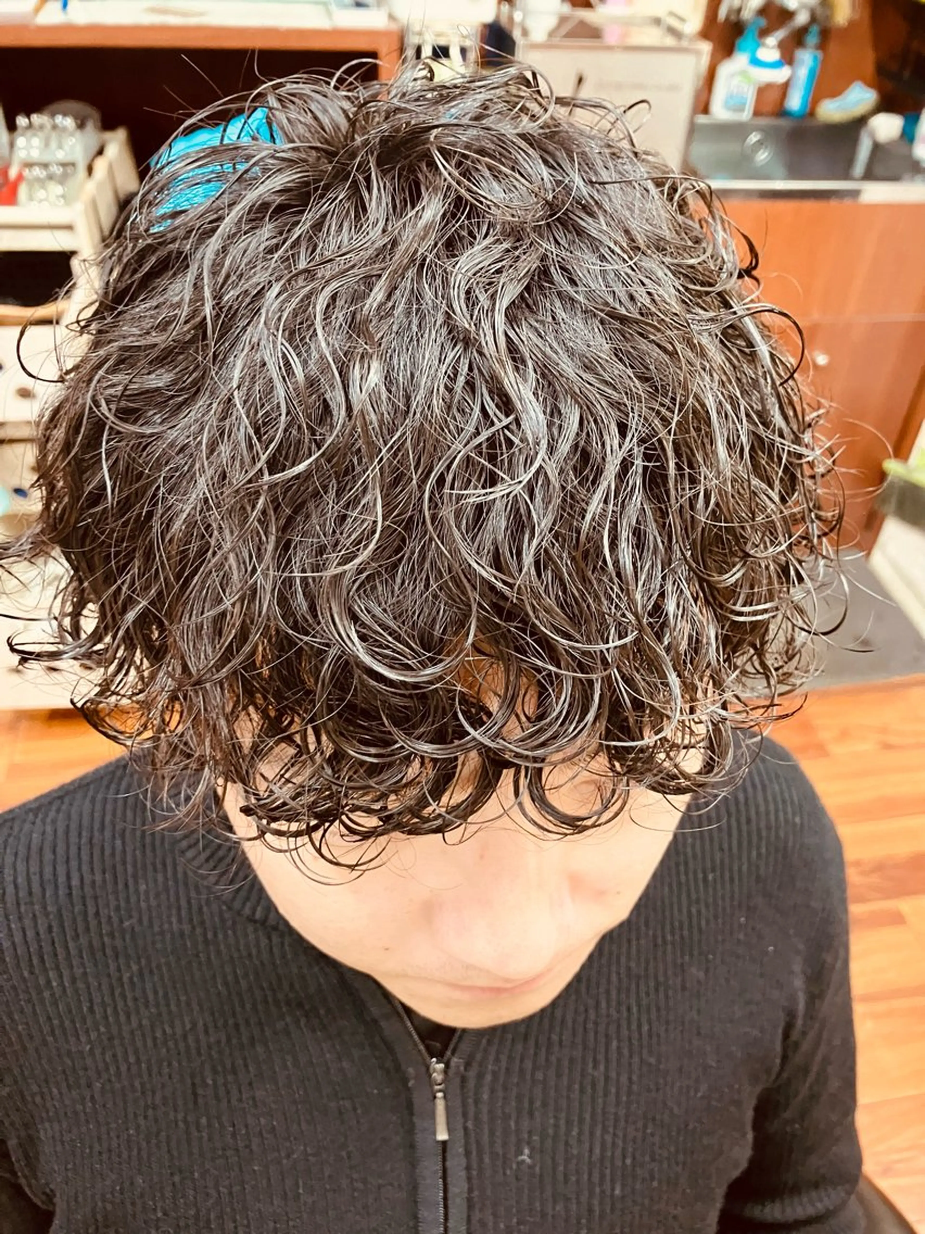 ハード波巻きパーマの写真