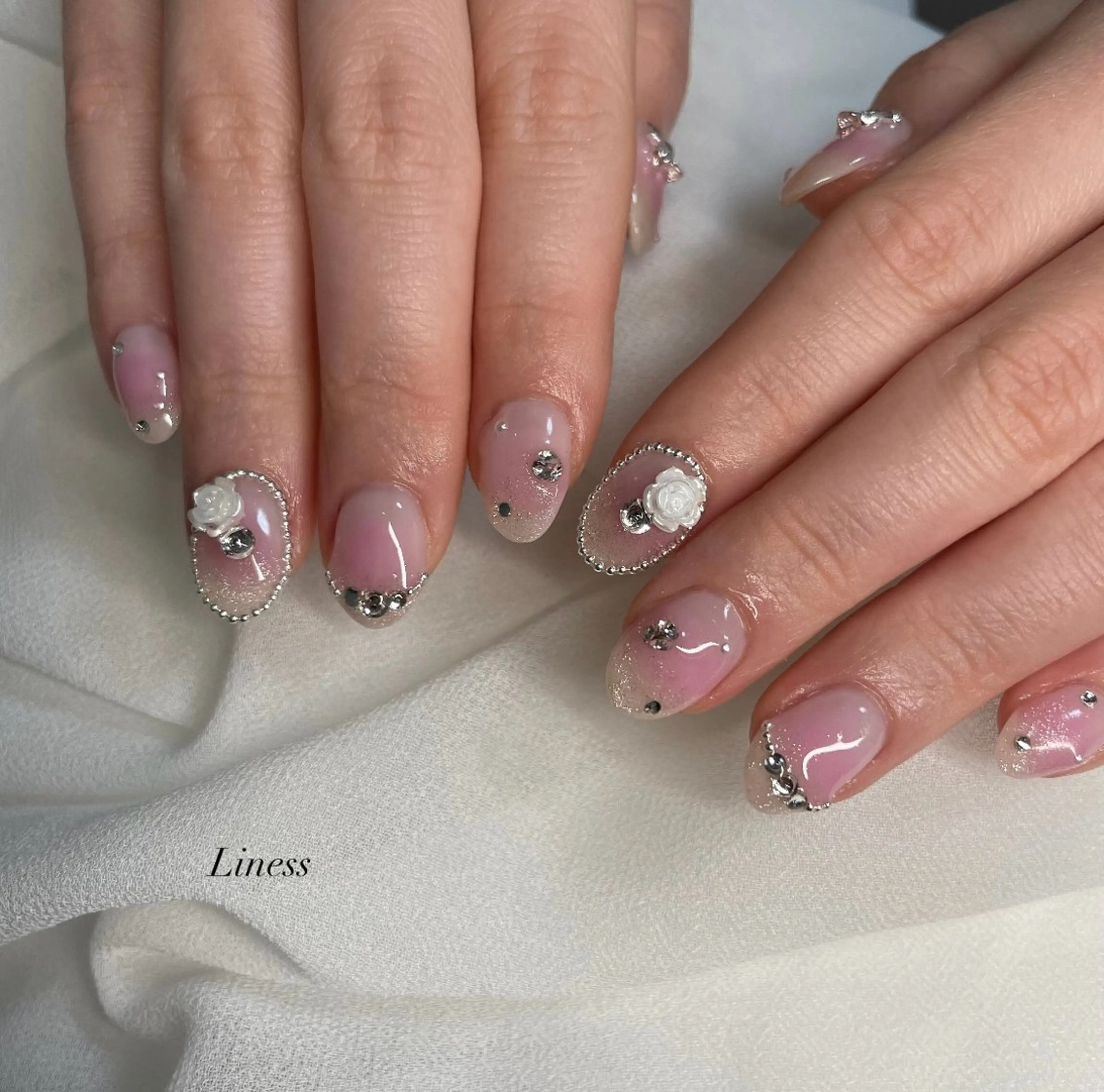 ネイル nailsalon Linessのネイルデザイン