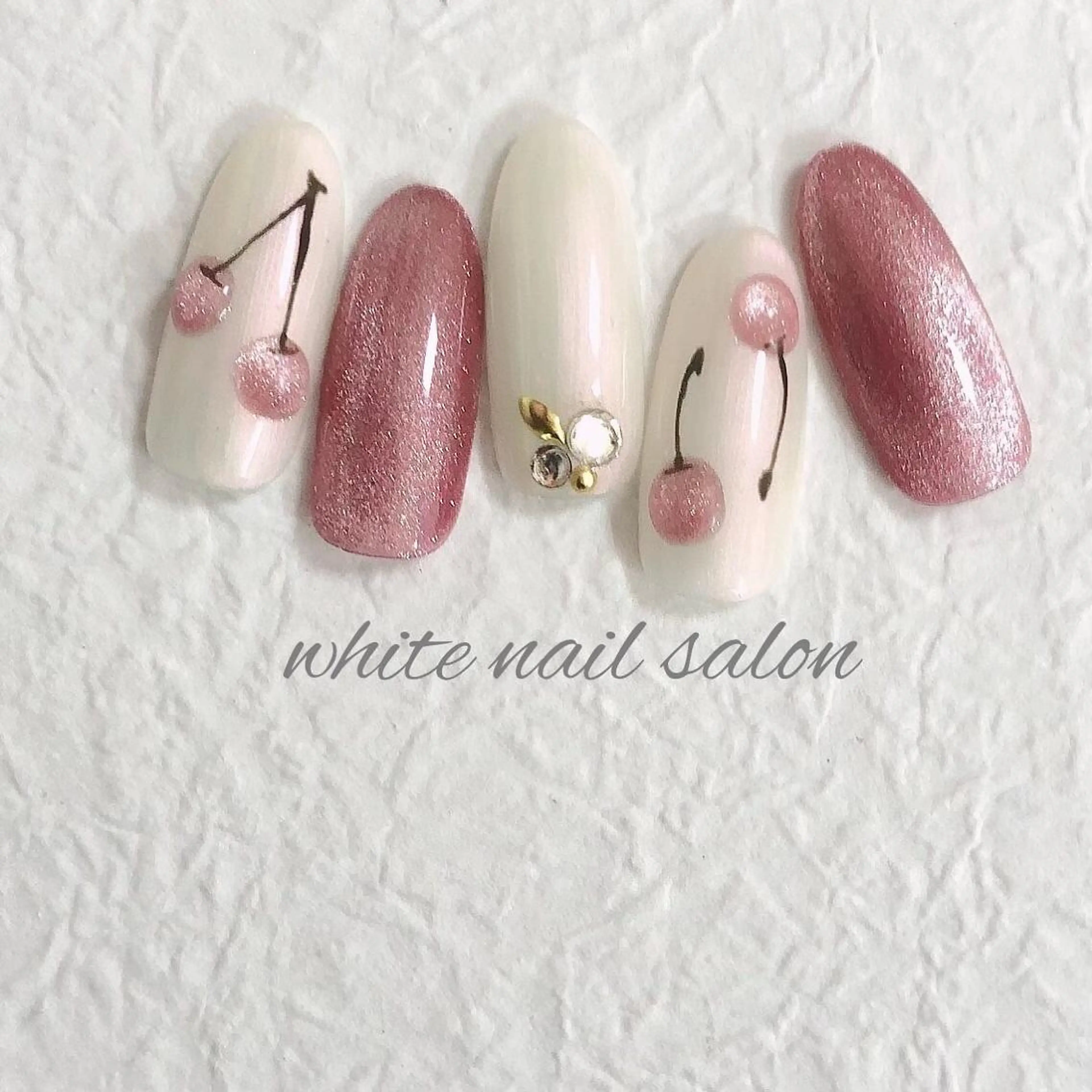 ネイル ジェルネイル ハードジェル 持ち込み ソフトジェル ハンドネイル white nail salonのネイルデザイン