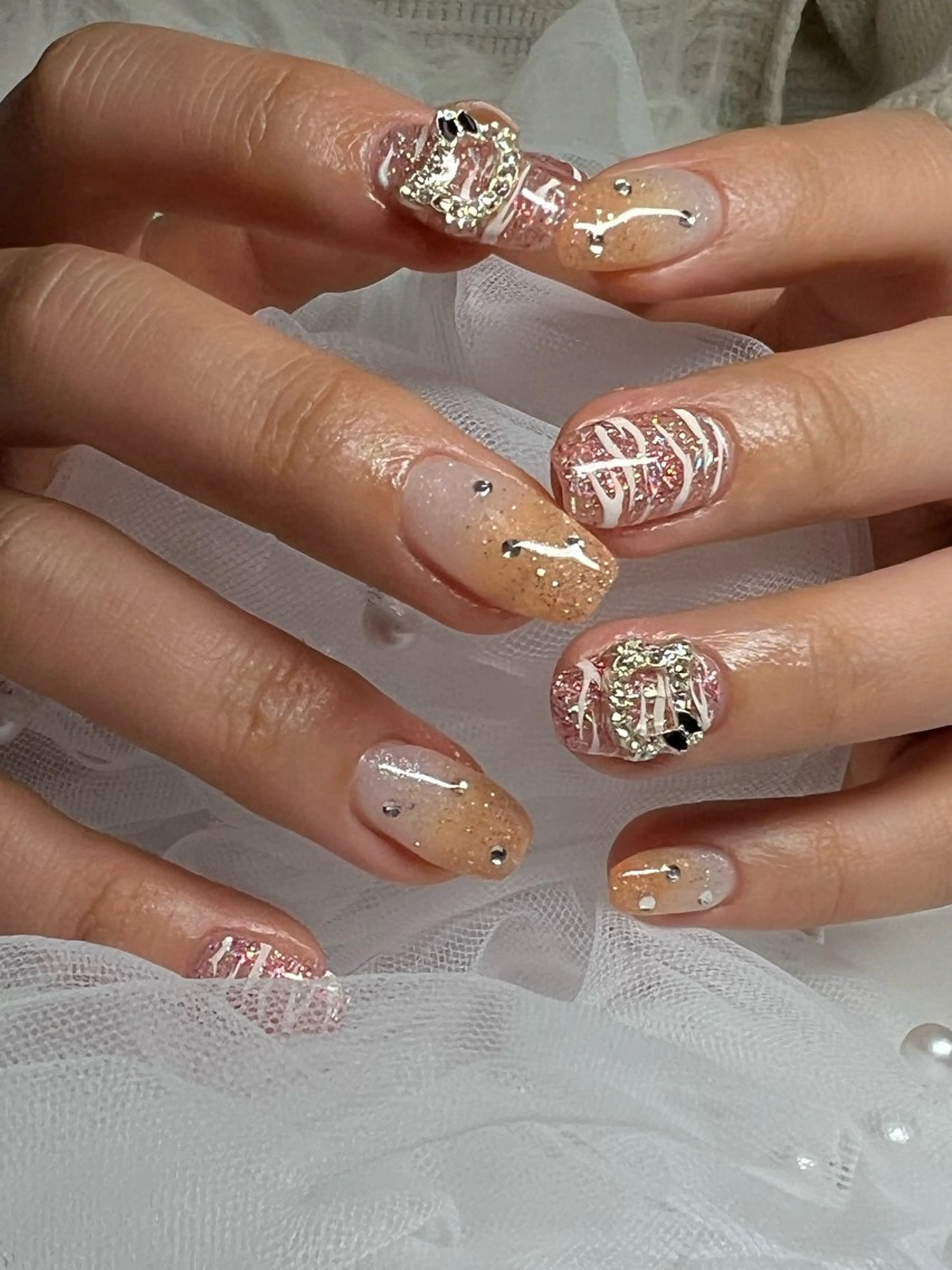 ミディアム 鮎川 沙希のネイルデザイン