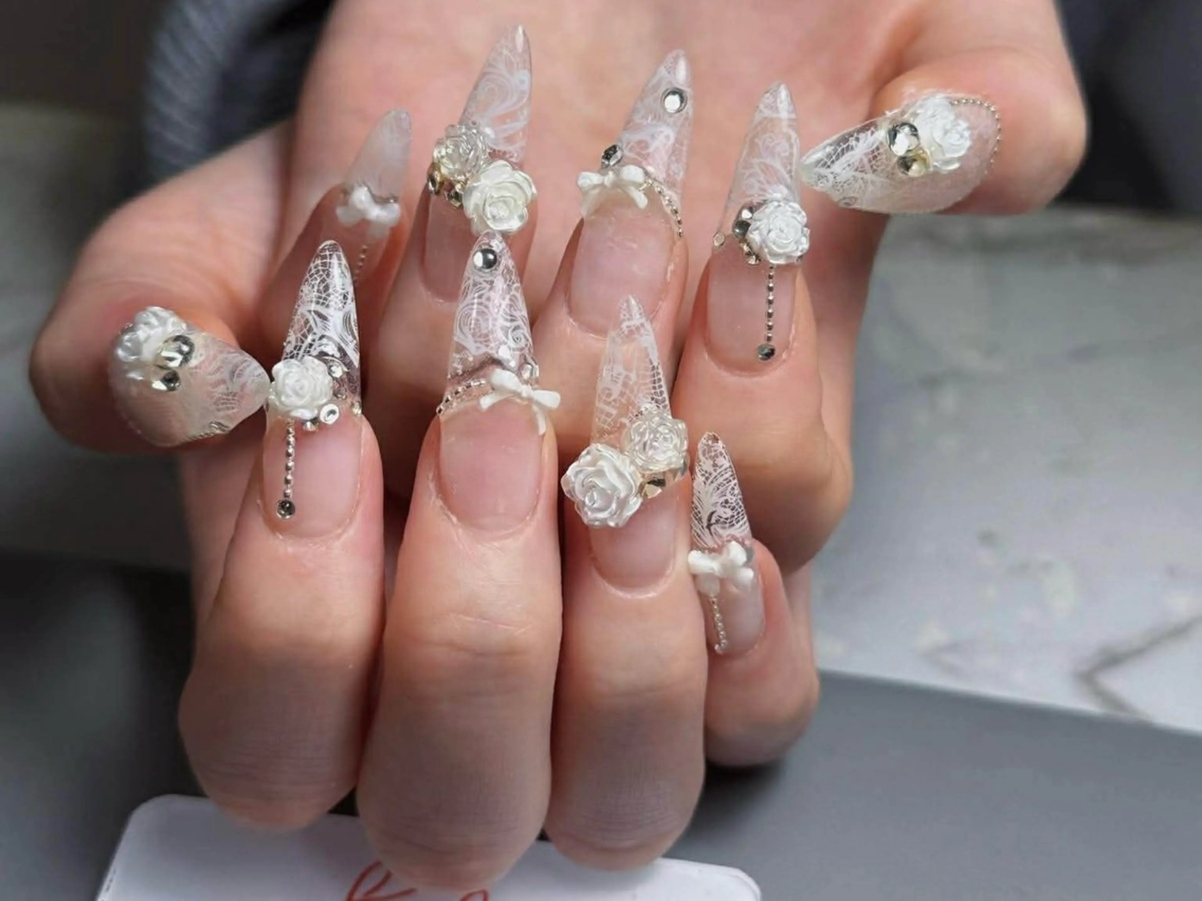 ネイル アートネイル フレンチネイル ジェルネイル グラデーション 韓国ネイル ハンドネイル 💕鈴木ユリ パラジェル/オフ無料のネイルデザイン