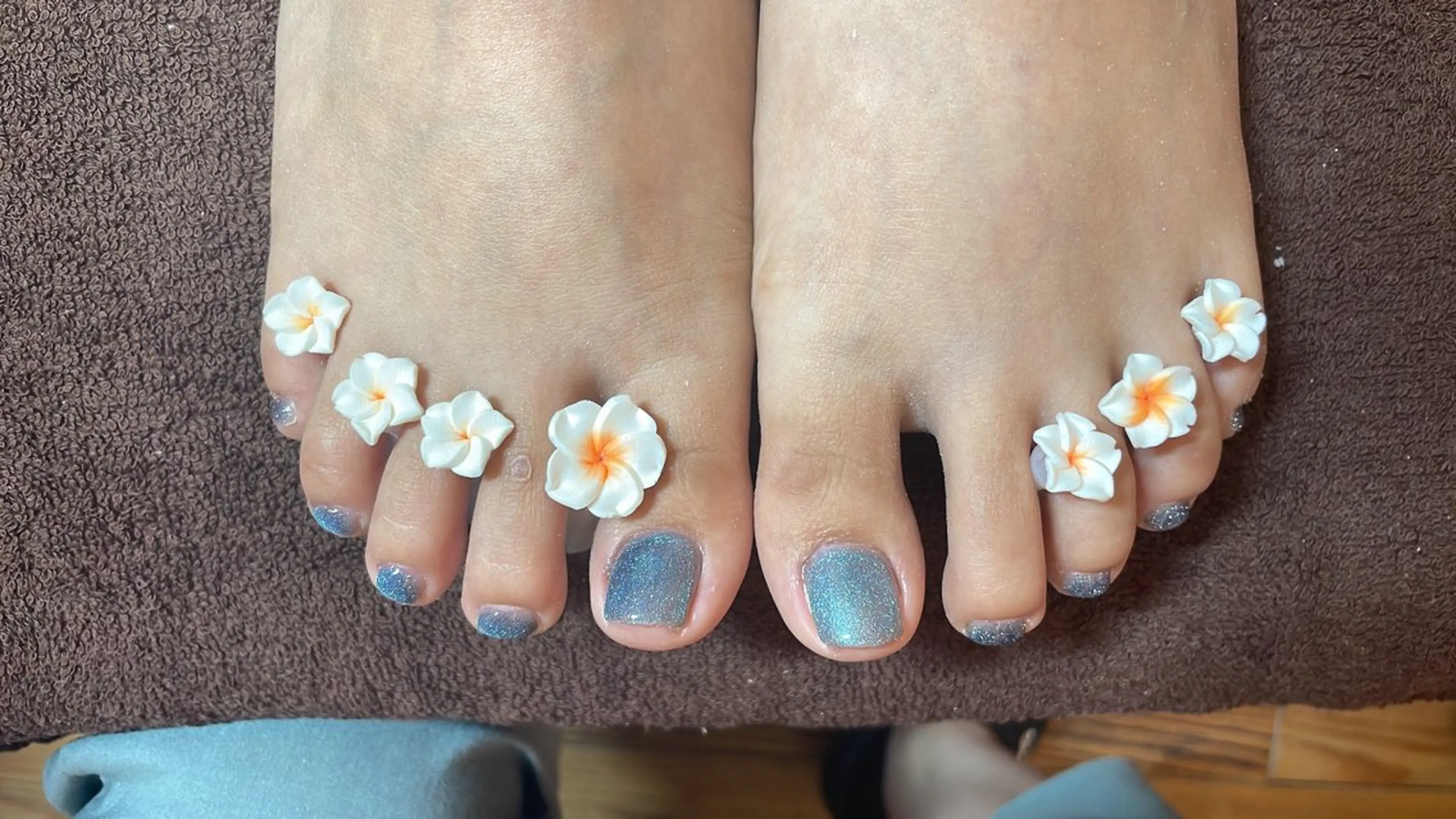 ネイル Amoureuse Satomiのネイルデザイン