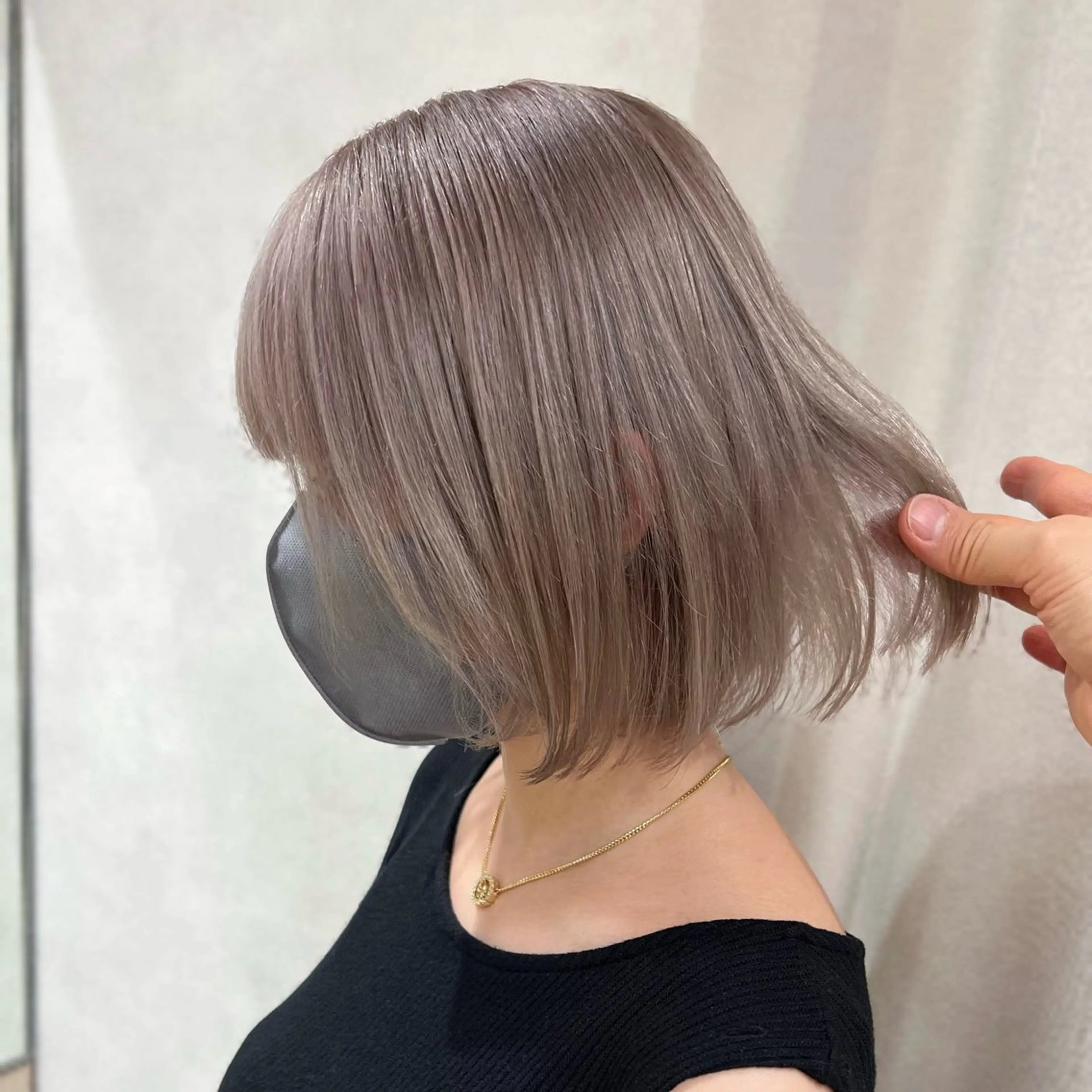 ショート カラー 切りっぱなしボブ ベージュカラー ミルクティーベージュ ボブ カット トリートメント レイヤーカット/ボブ ウルフ/韓国ヘア🪄のヘアスタイル