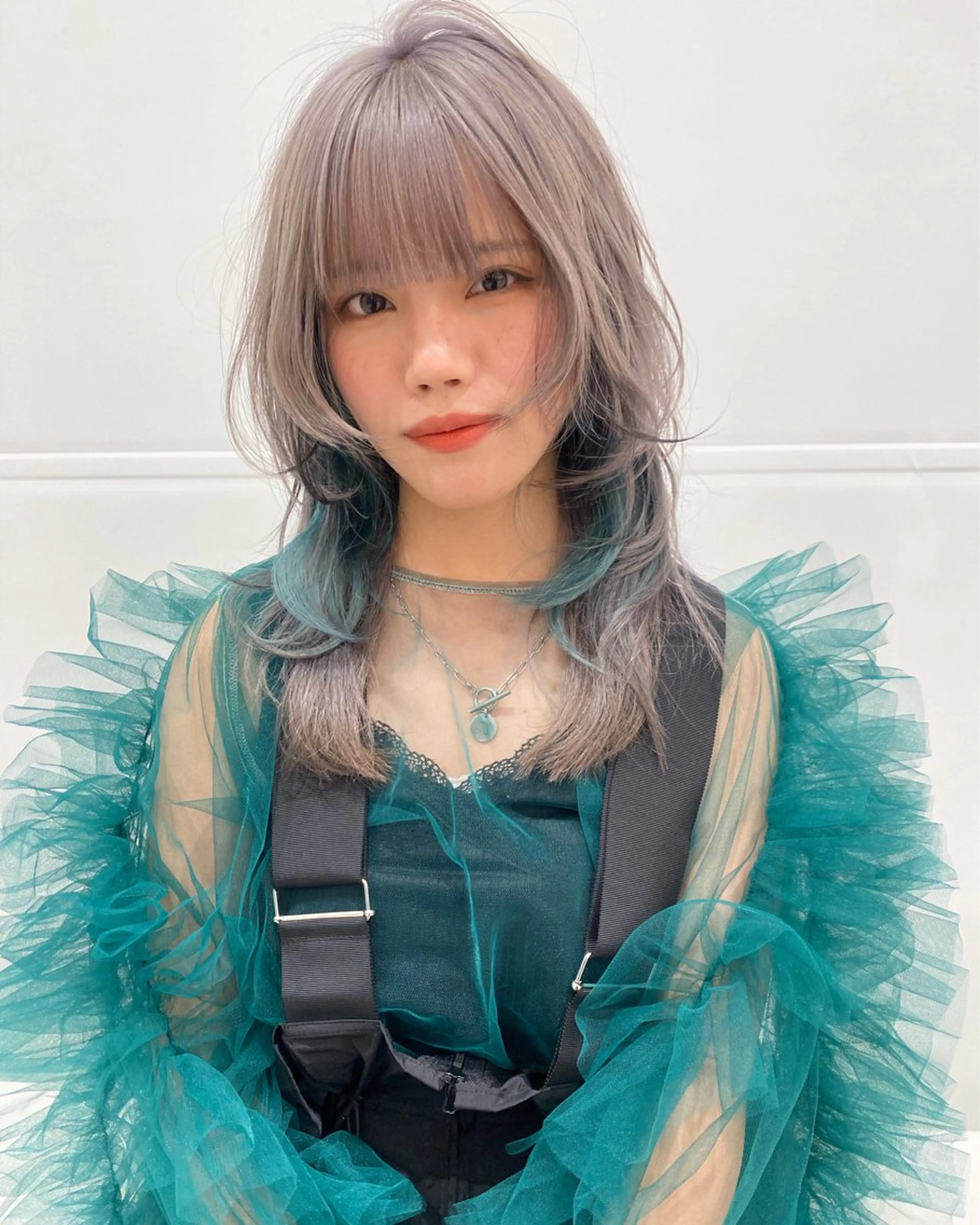 ロング カラー ブリーチ インナーカラー ハイレイヤー レイヤーカット keen 立川のヘアスタイル