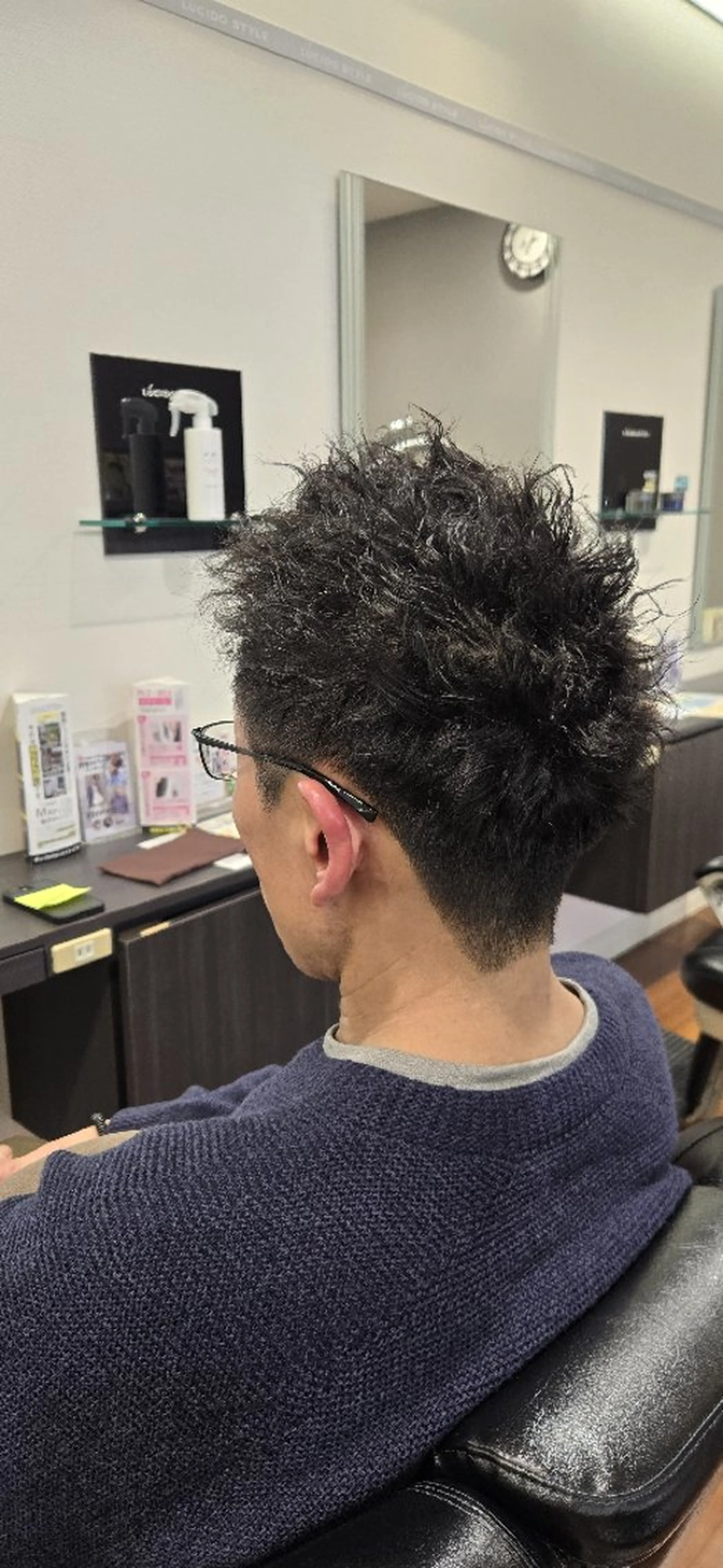 ショート メンズ パーマ メンズパーマ スパイキーショート ショートヘア カット パーマ 🌟Cube 東山 侑以🎮𓈒⋆͛のヘアスタイル