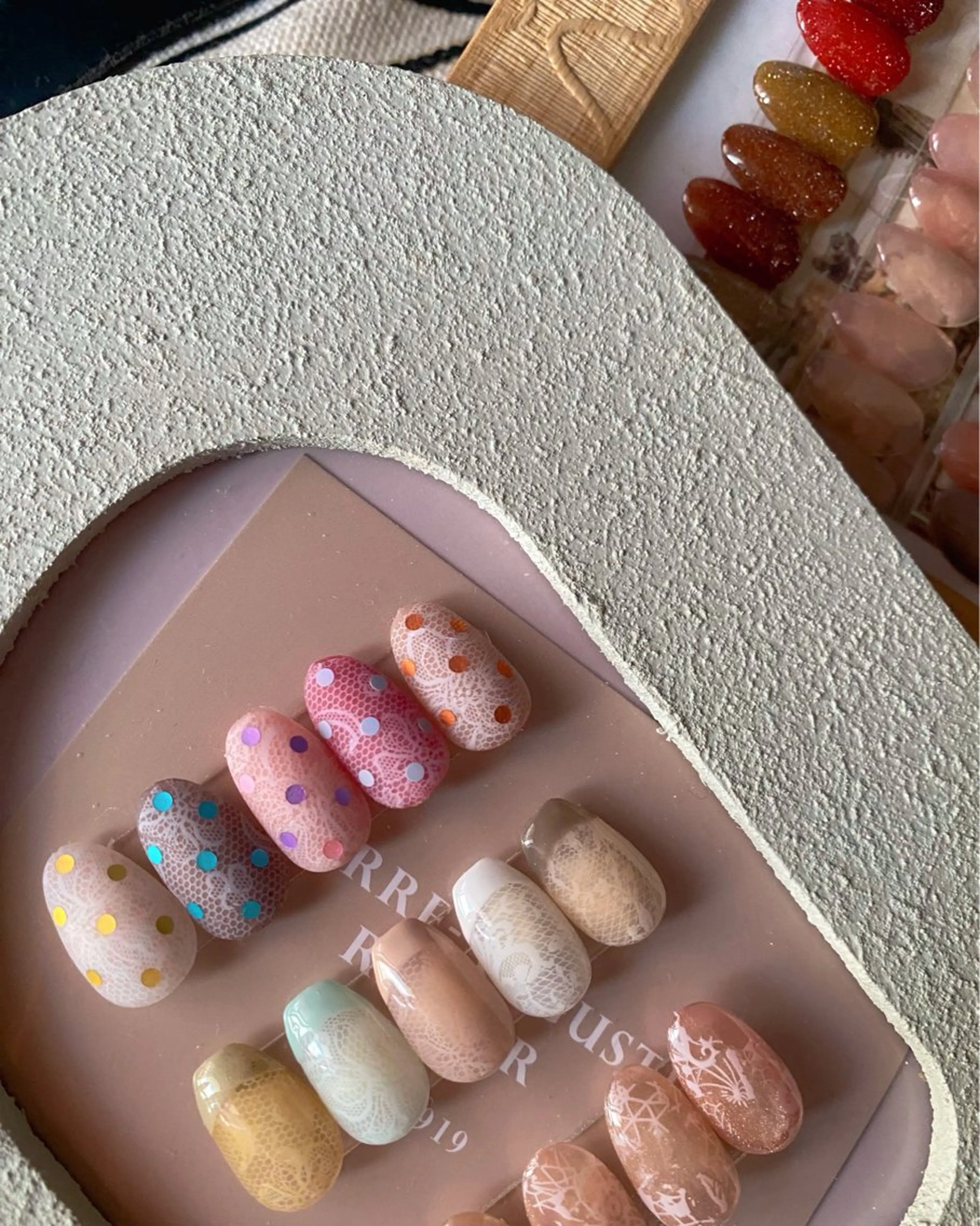 ネイル レース ホワイト 🌿Charme🌿 MAIのネイルデザイン