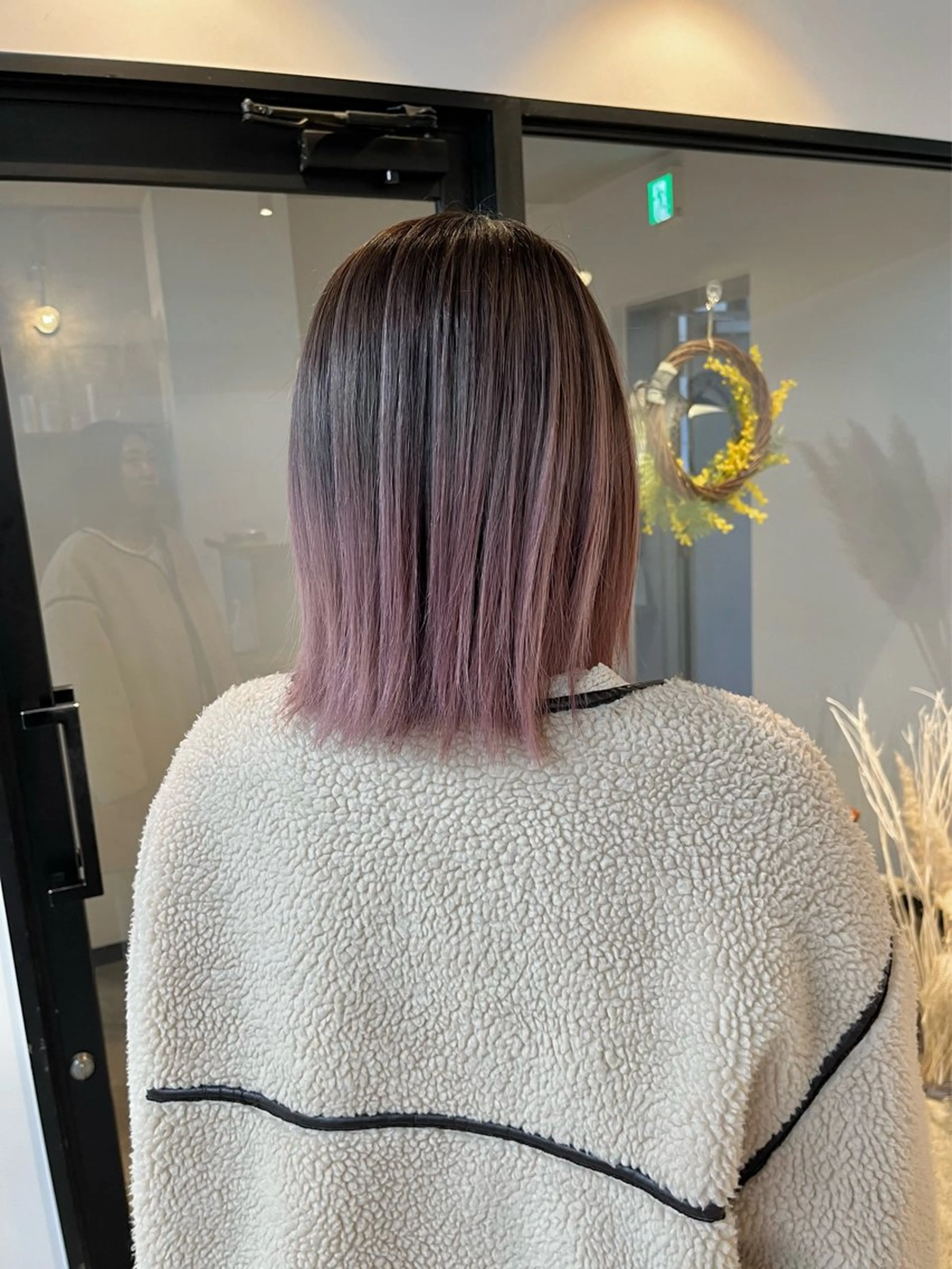 ミディアム ヘアカラー ハイトーンカラ ー/小川のヘアスタイル