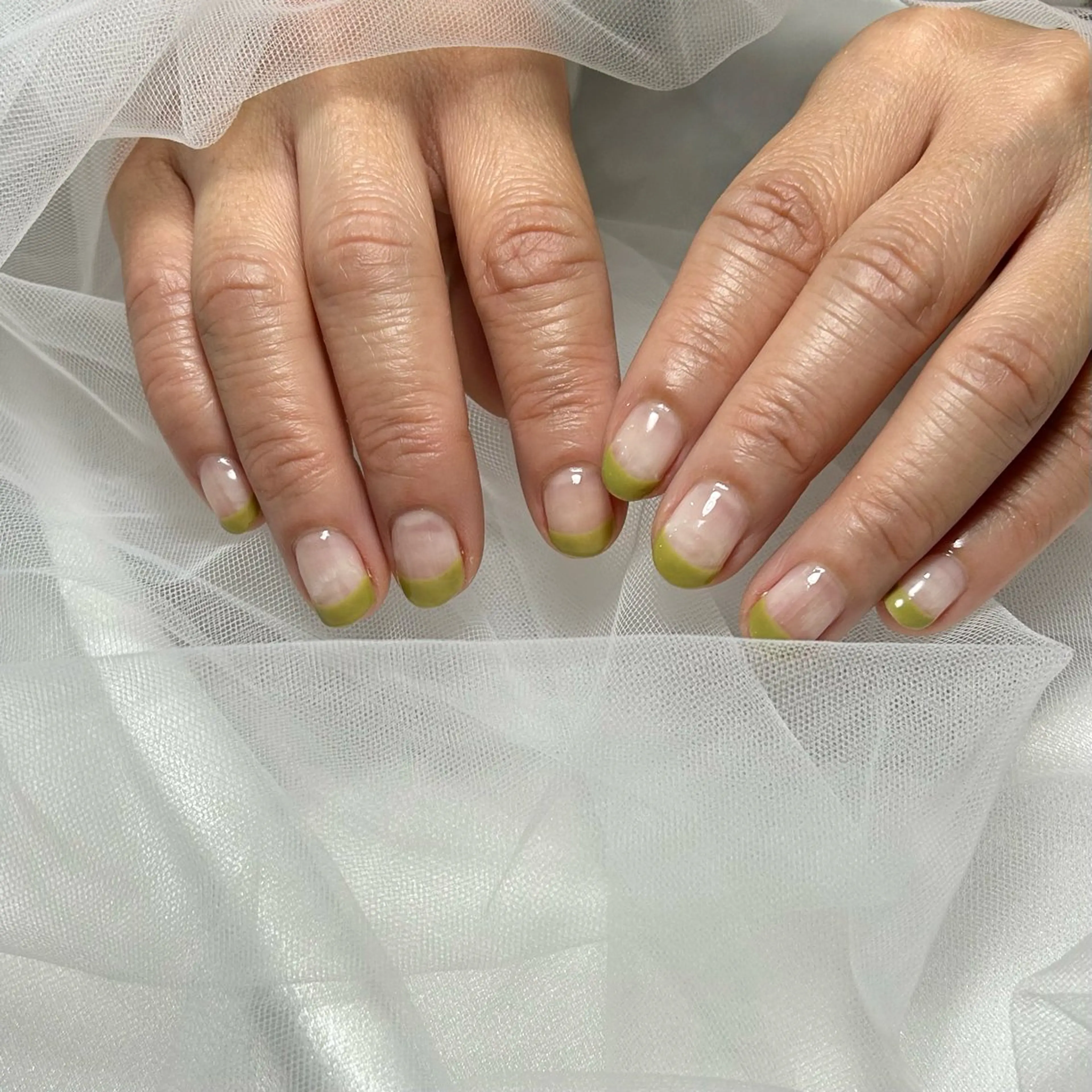 ネイル ハンドネイル EmaNail 🧸Momokaのネイルデザイン