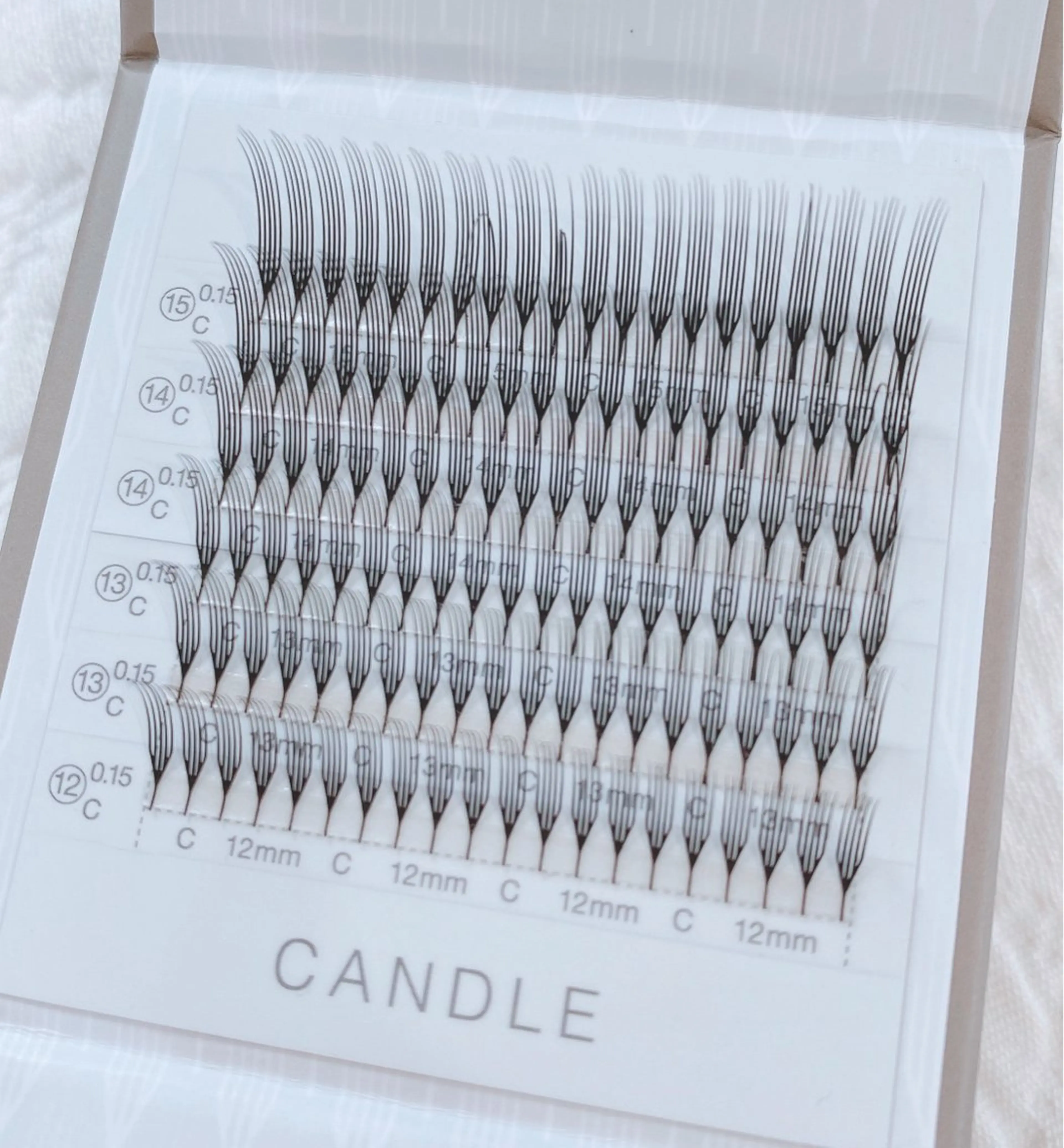 キャンドルラッシュ🕯️束感ワンホンマツエク🇰🇷フラットラッシュmix🖤Black トータル120本♥️の写真