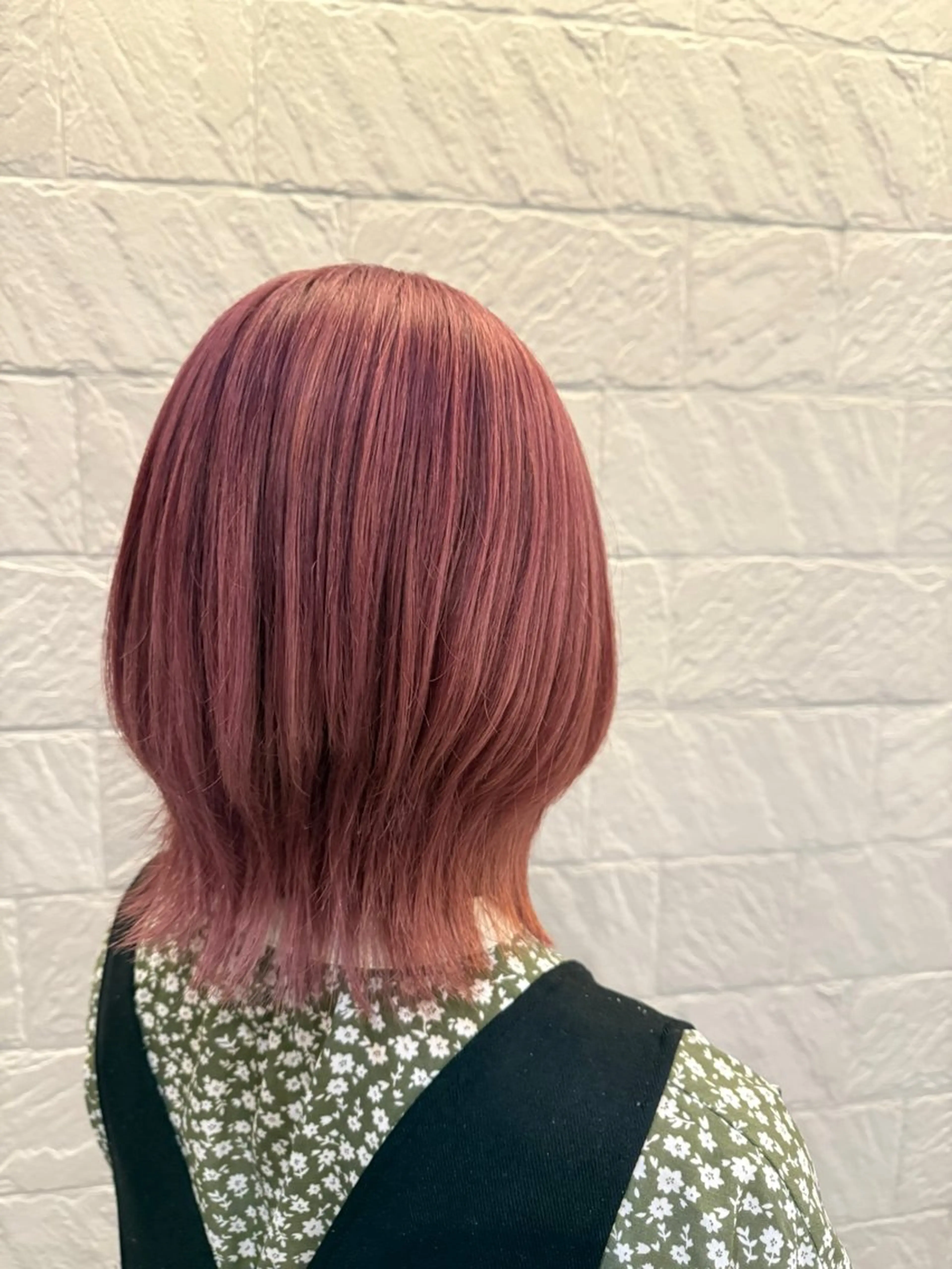 ミディアム カラー カット ヘアカラー 有澤 茉唯のマツエク・マツパデザイン