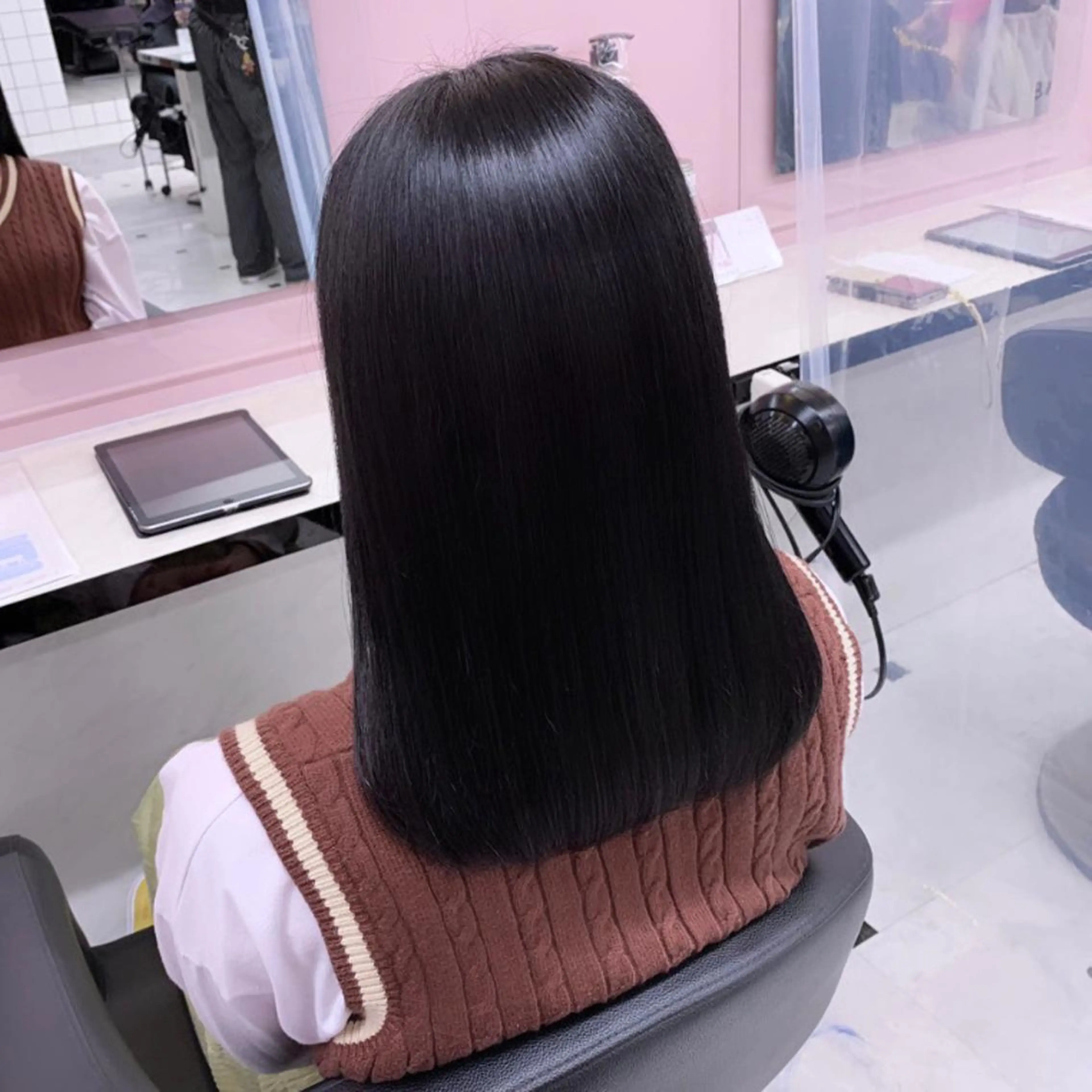 ロング カラー ヘアアレンジ 🩰透明感カラー♡ UTA🩰のヘアスタイル