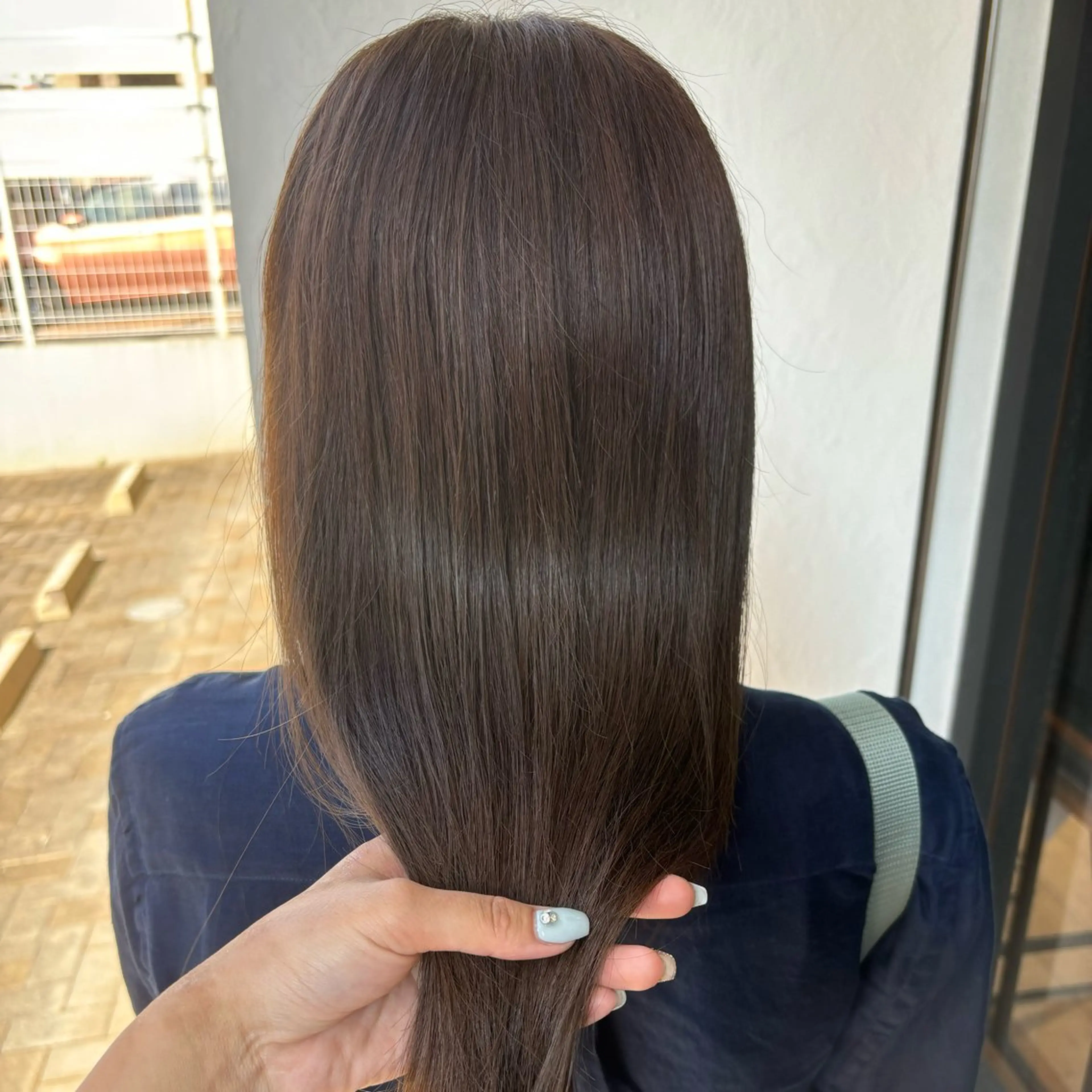 カラー ヘアカラー トリートメント しおり🍬 KOKORO🤍のヘアスタイル