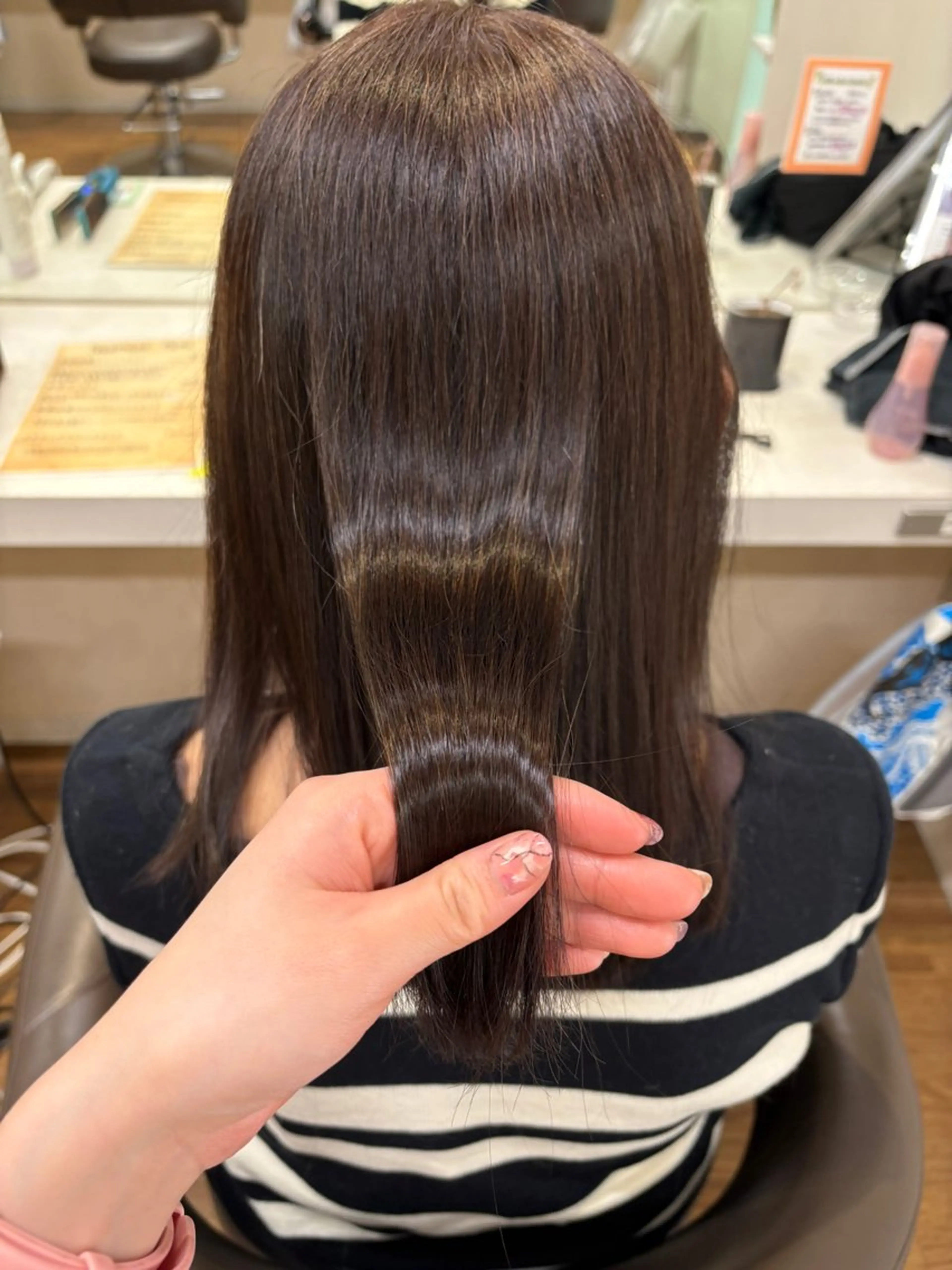 セミロング カット トリートメント レイヤー×ハイライト 🌷RINA🌷のヘアスタイル