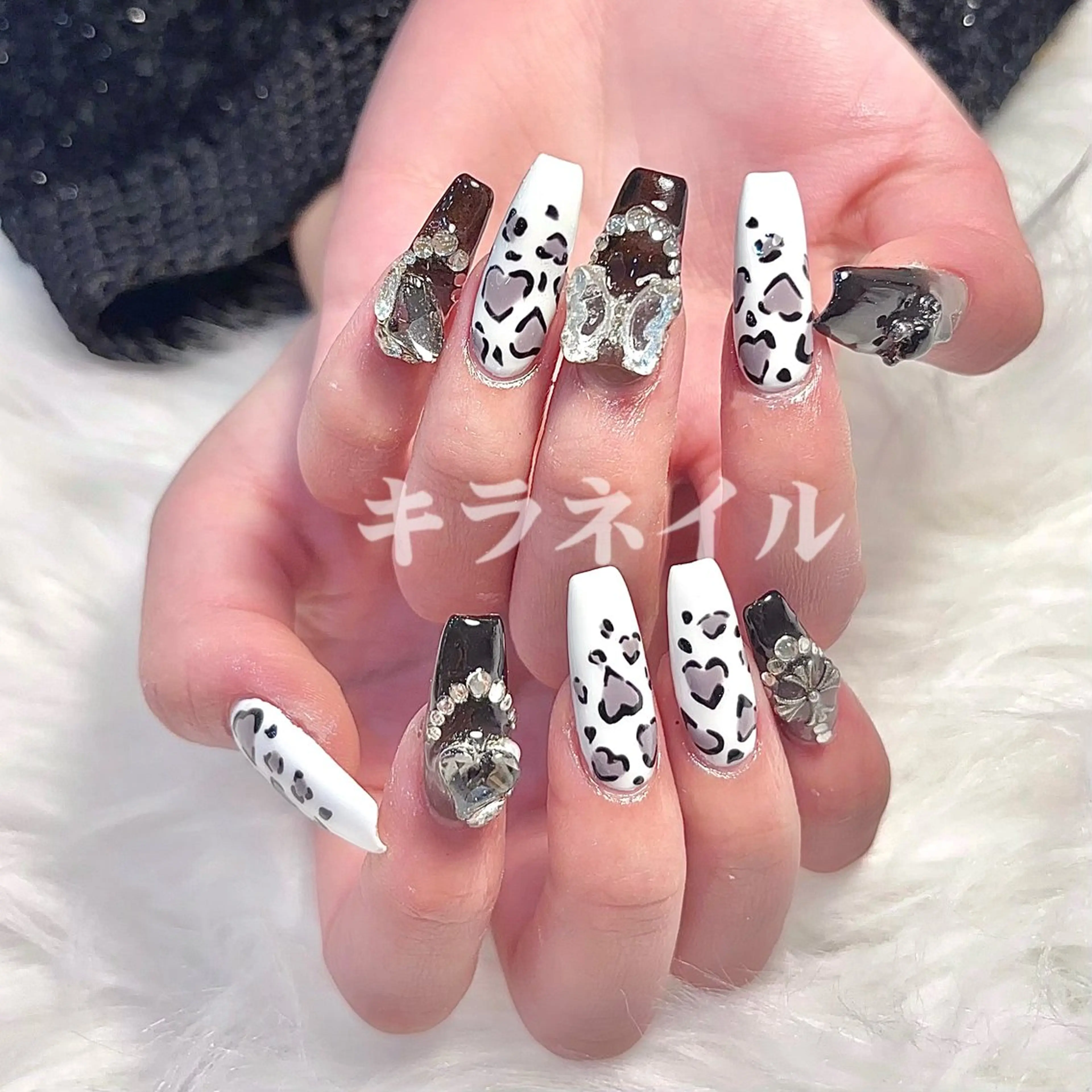 ネイル ハンドネイル 🎀kira 長さだし💗モチ最高のネイルデザイン