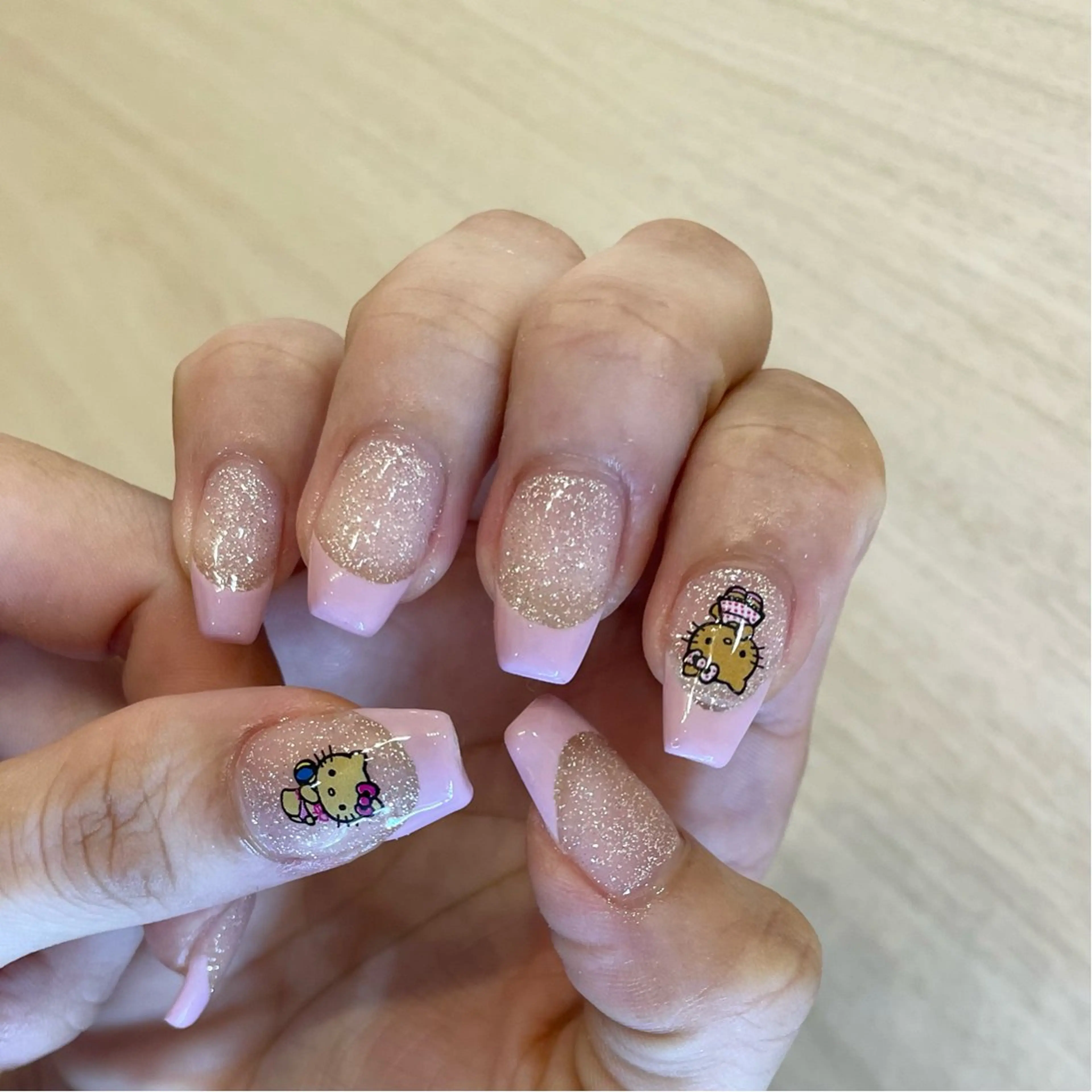 ネイル Nail Salon Gummi.のネイルデザイン