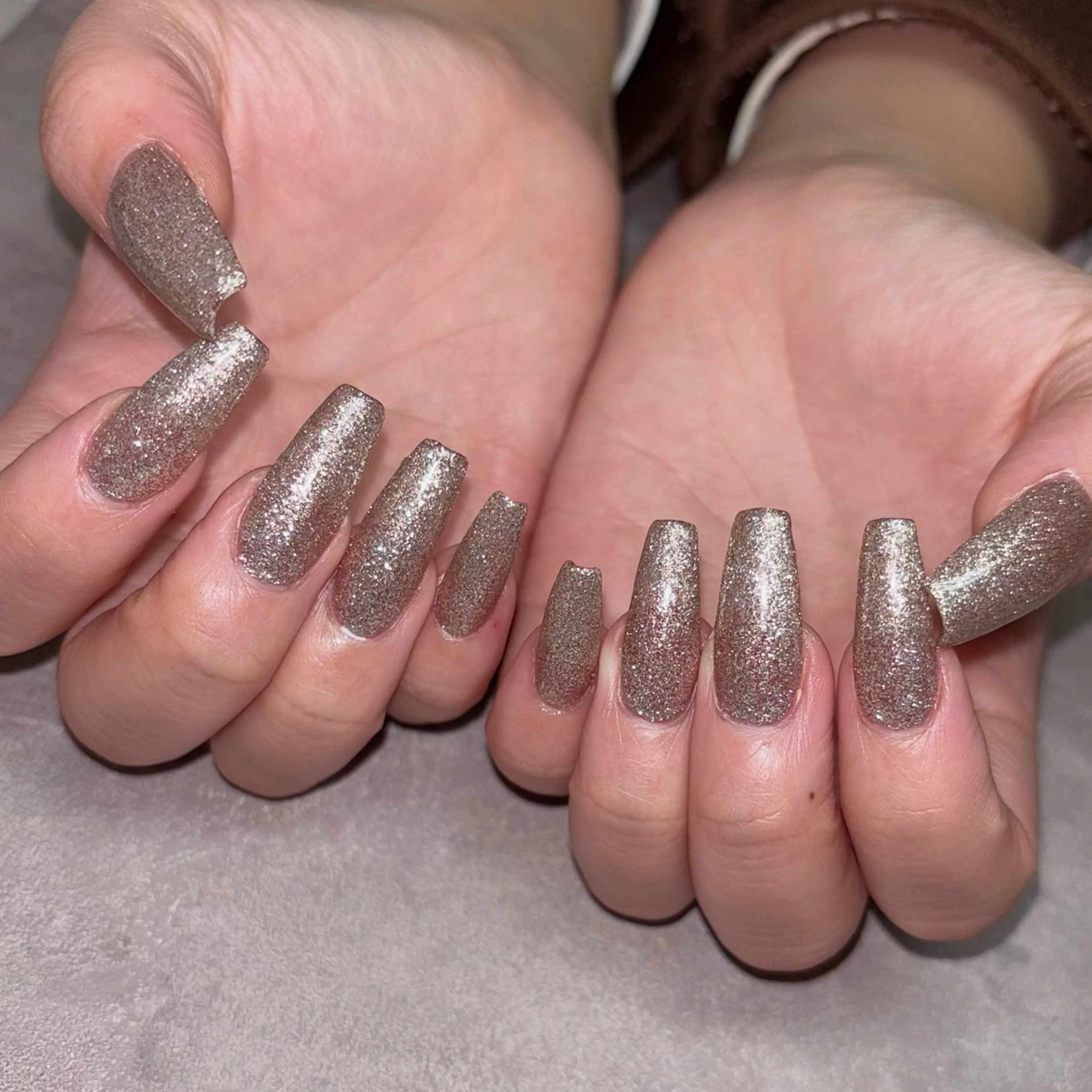 【初回オフ無料🌟】長さ出し10本 ワンカラー　オフありの写真